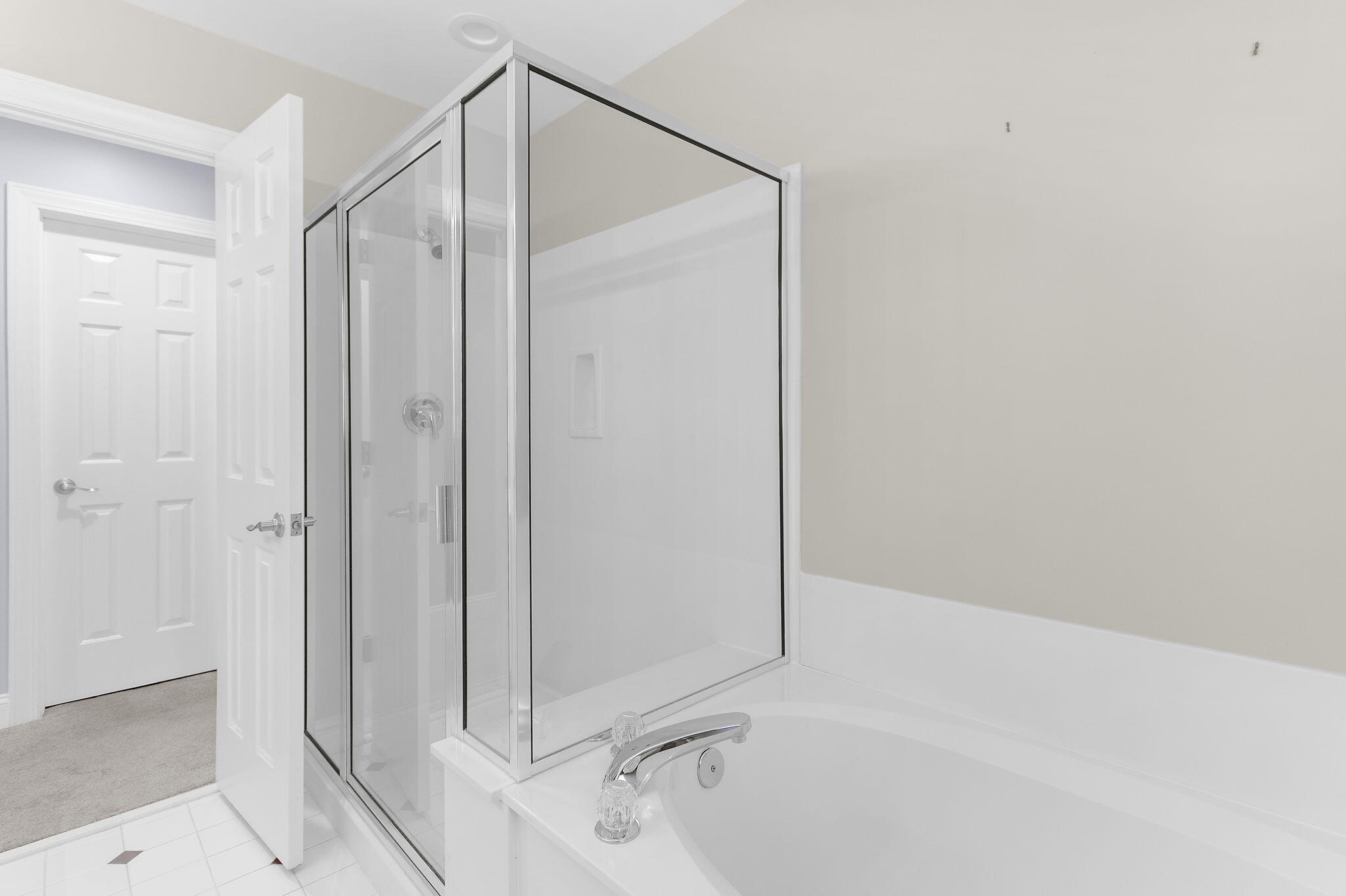 2406 Wagner Creek Court