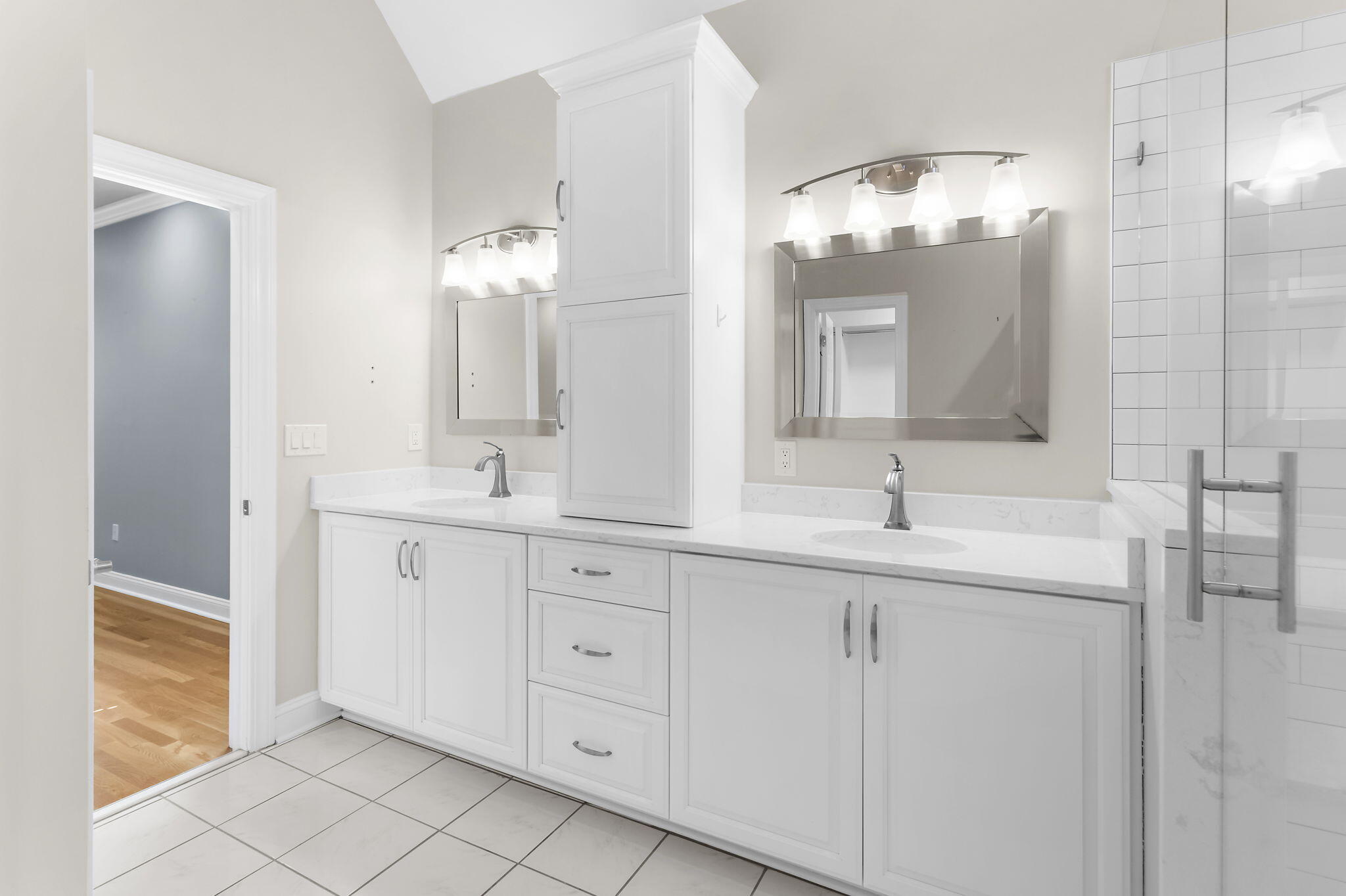 2406 Wagner Creek Court