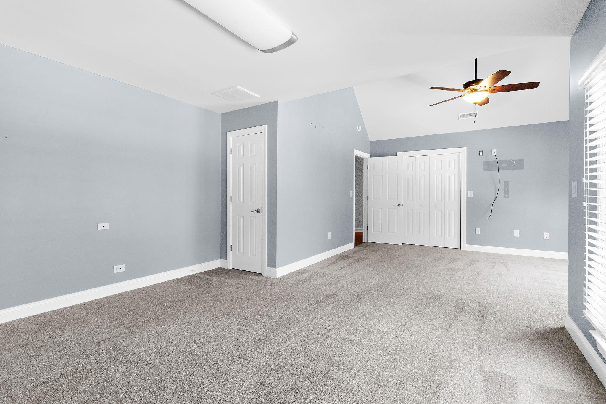 2406 Wagner Creek Court