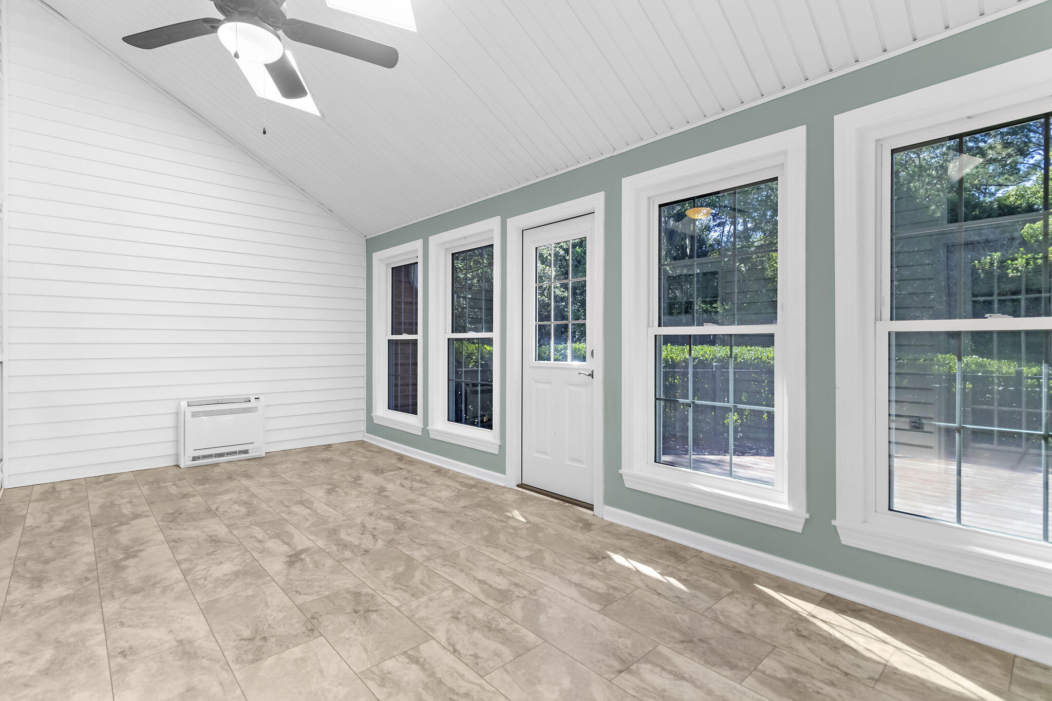 2406 Wagner Creek Court