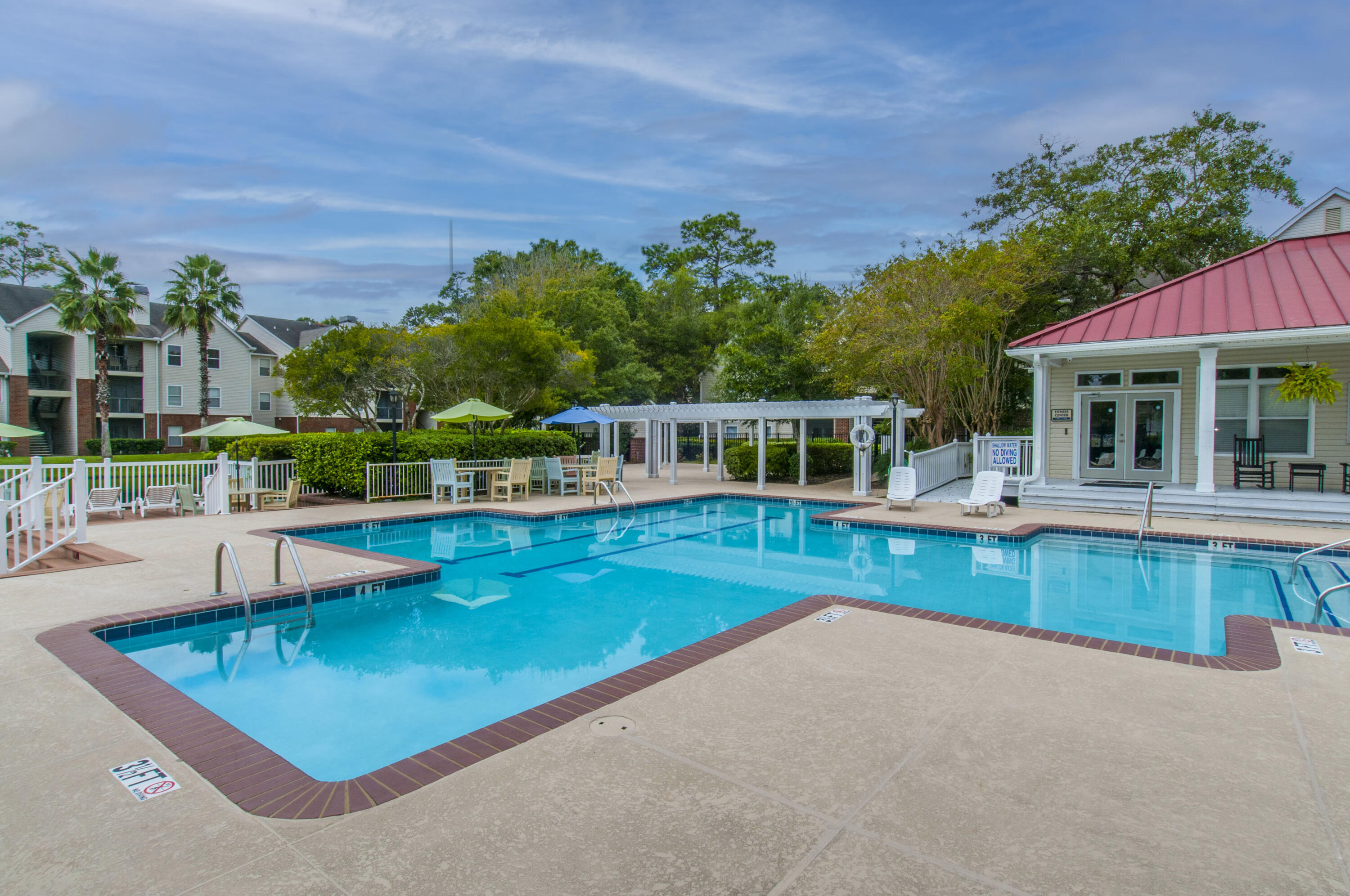 2011 N. Highway 17 # O Unit: 2200 O