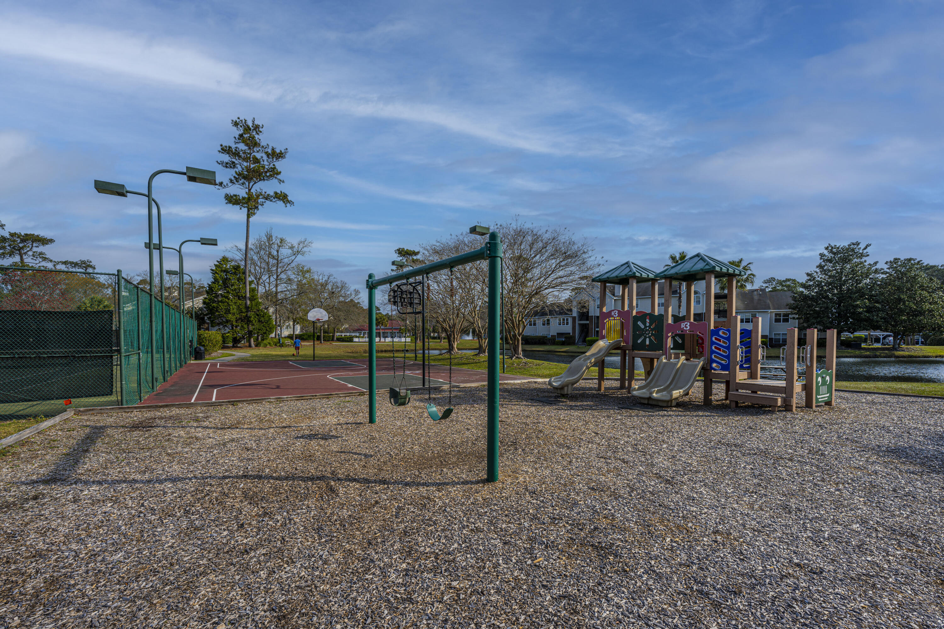 2011 N. Highway 17 # O Unit: 2200 O