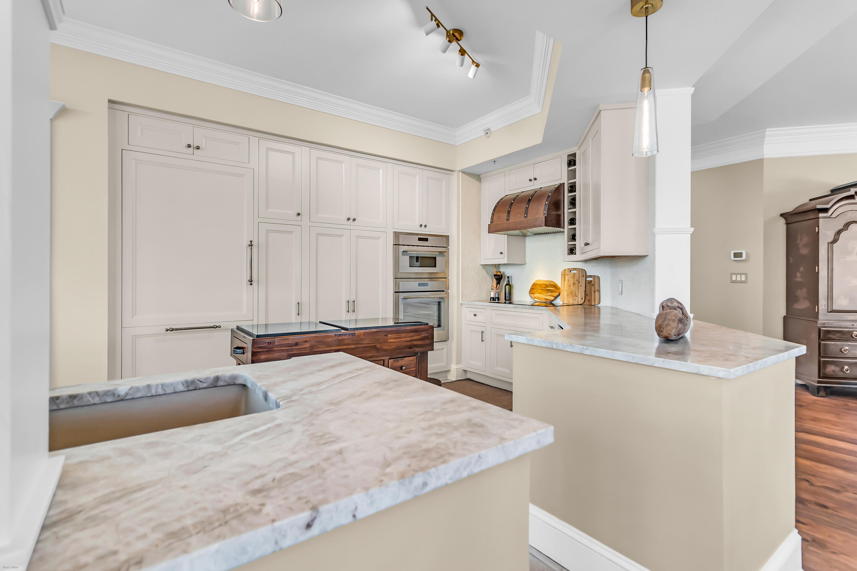 222 S Plaza Court # 108