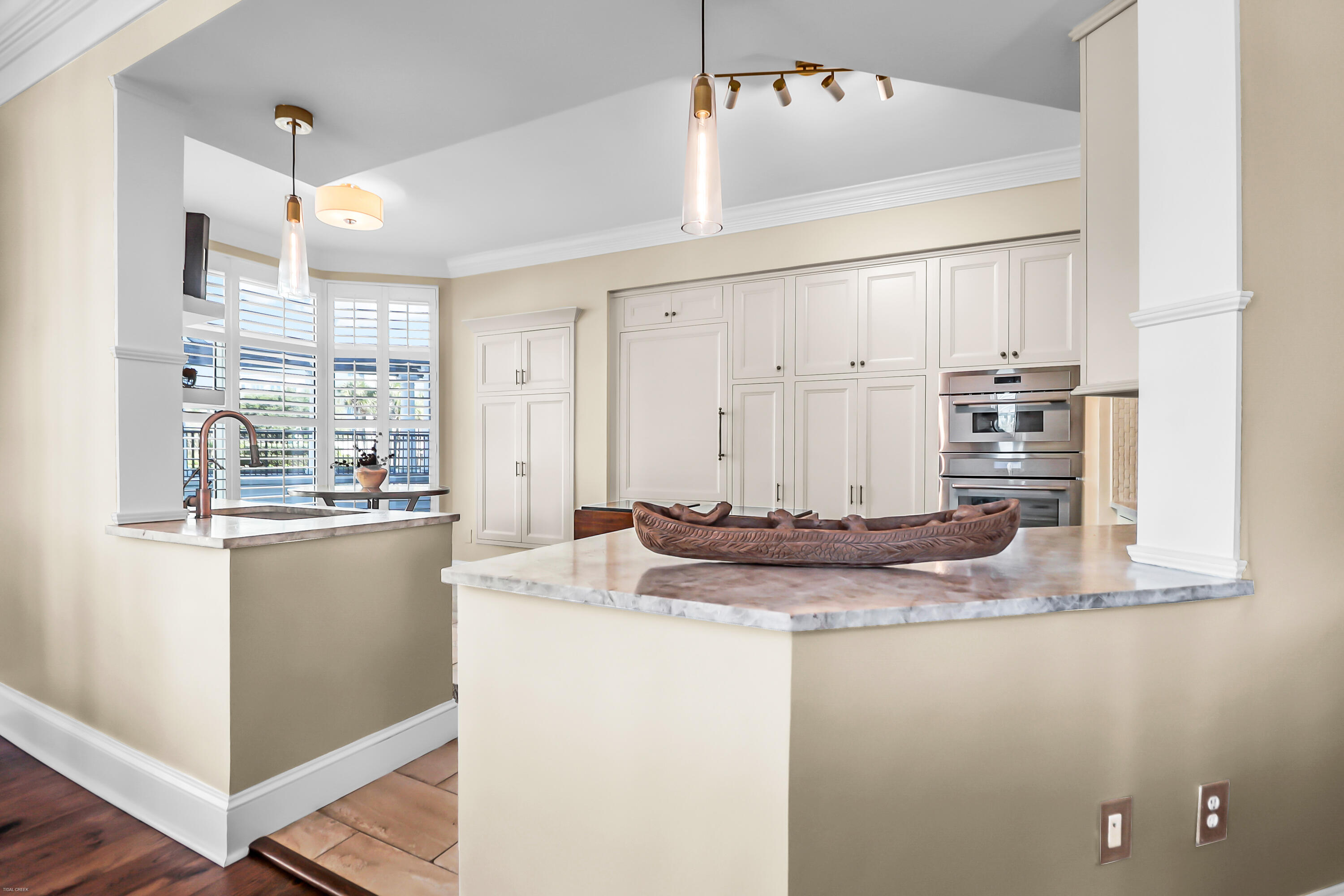 222 S Plaza Court # 108