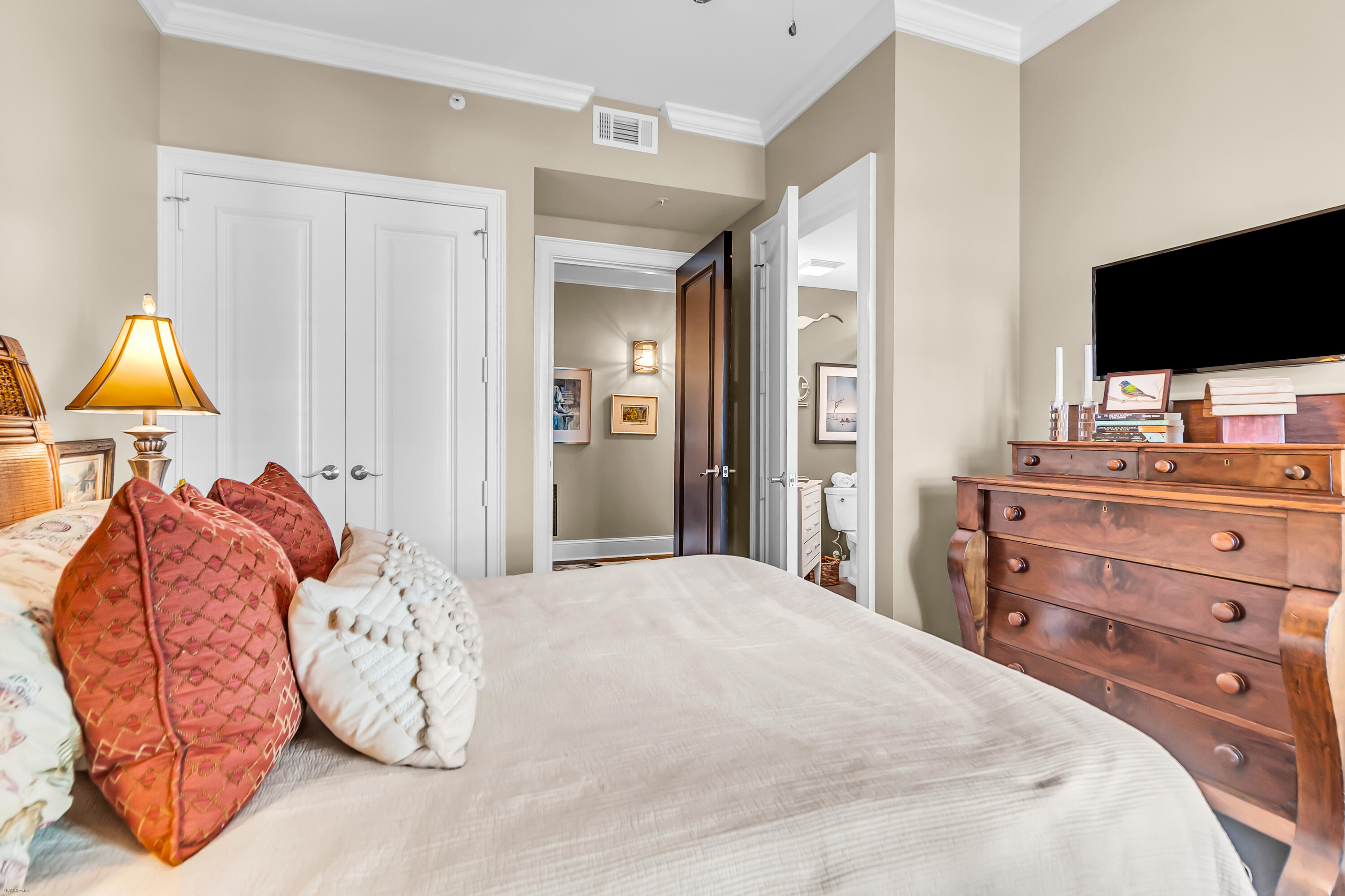 222 S Plaza Court # 108