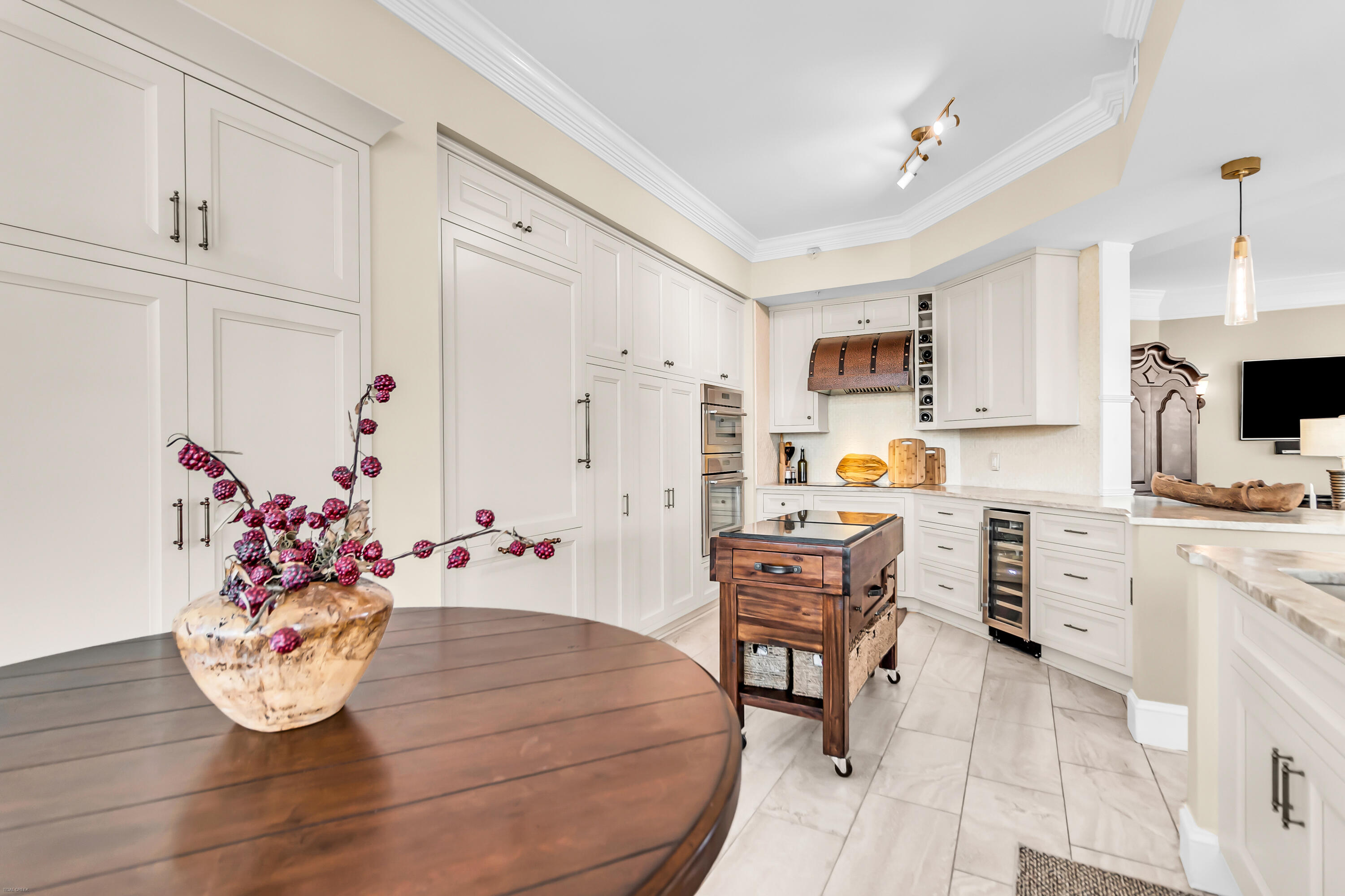 222 S Plaza Court # 108