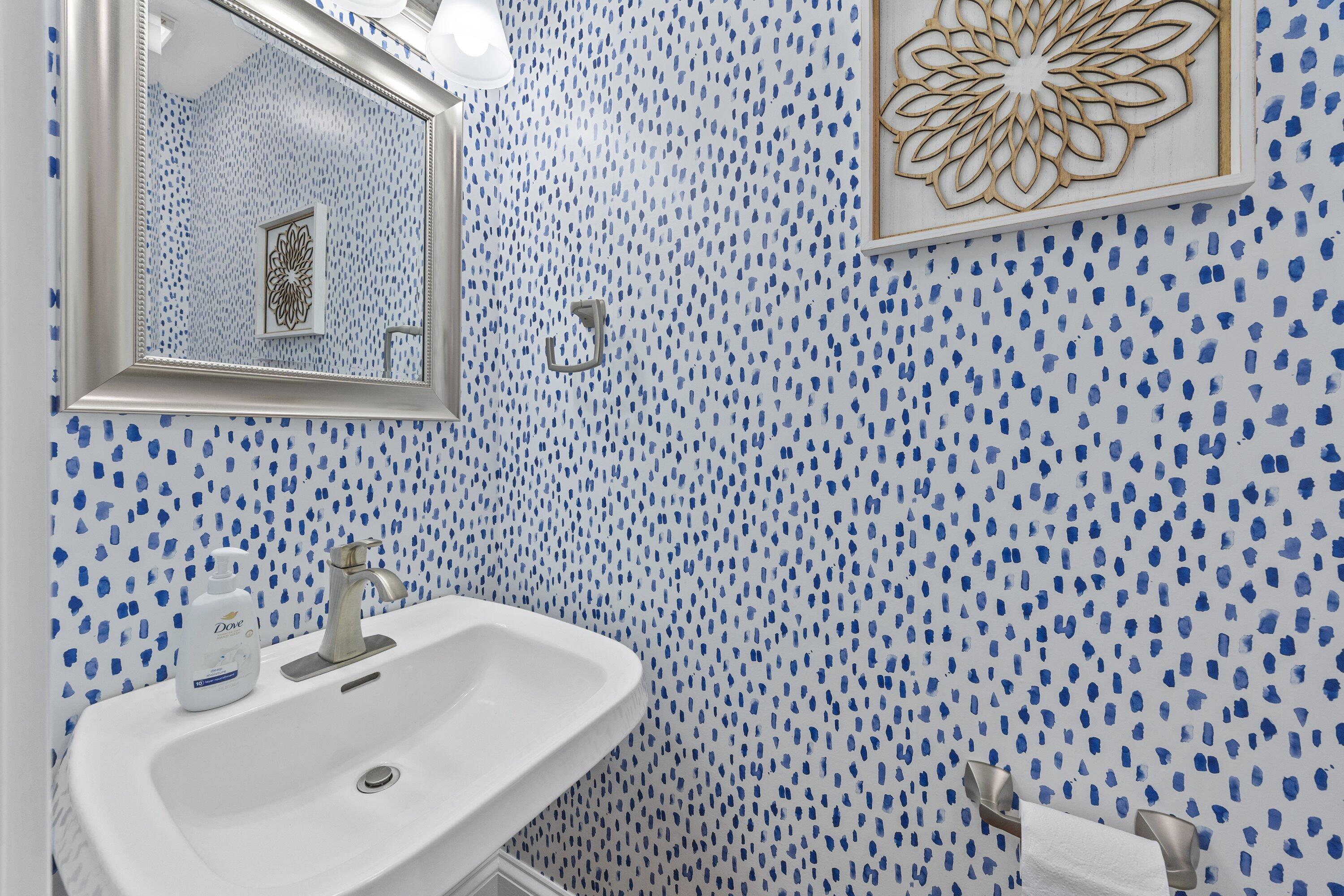 1594 Summit View Drive