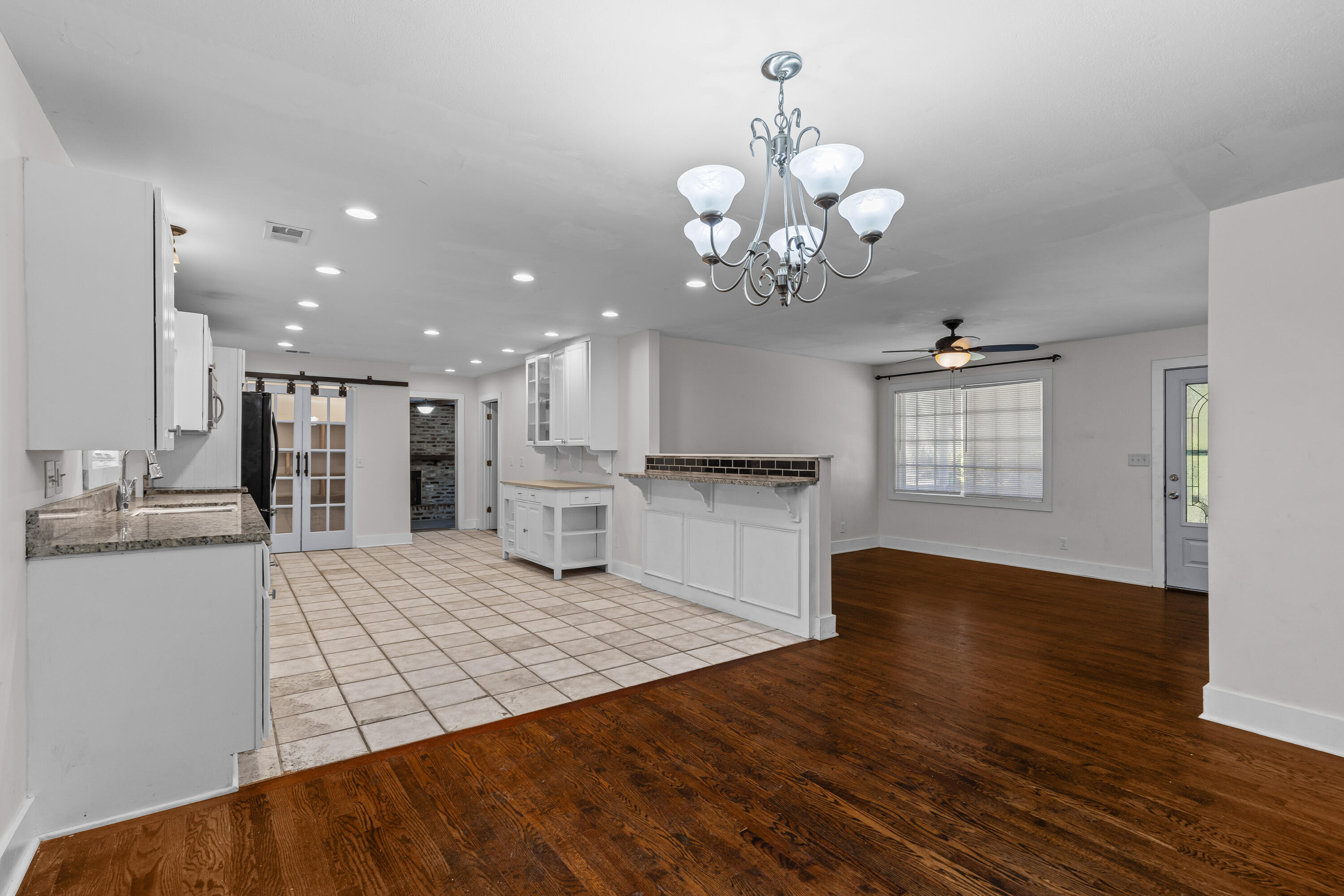 1944 Old Fort Avenue