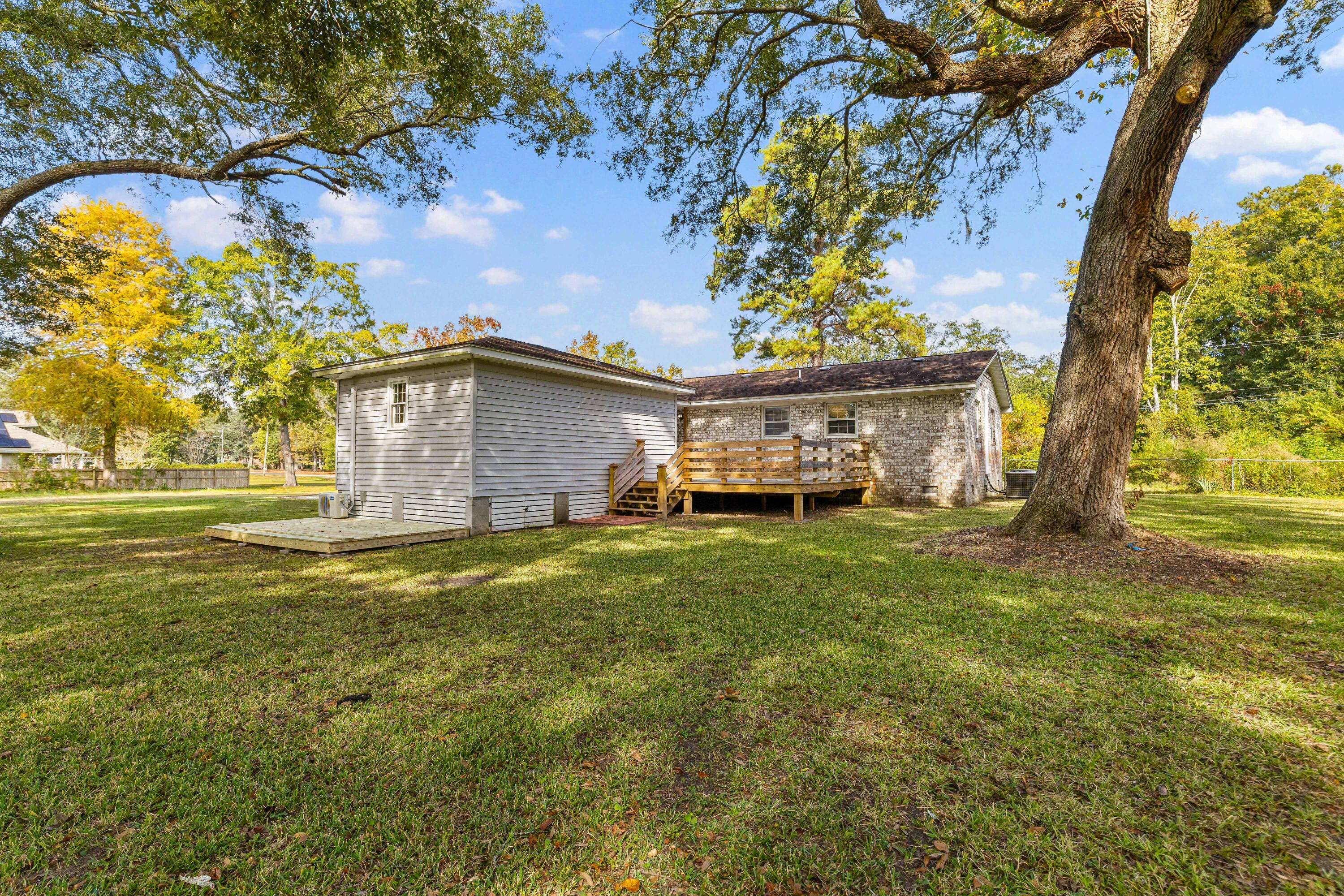 1944 Old Fort Avenue