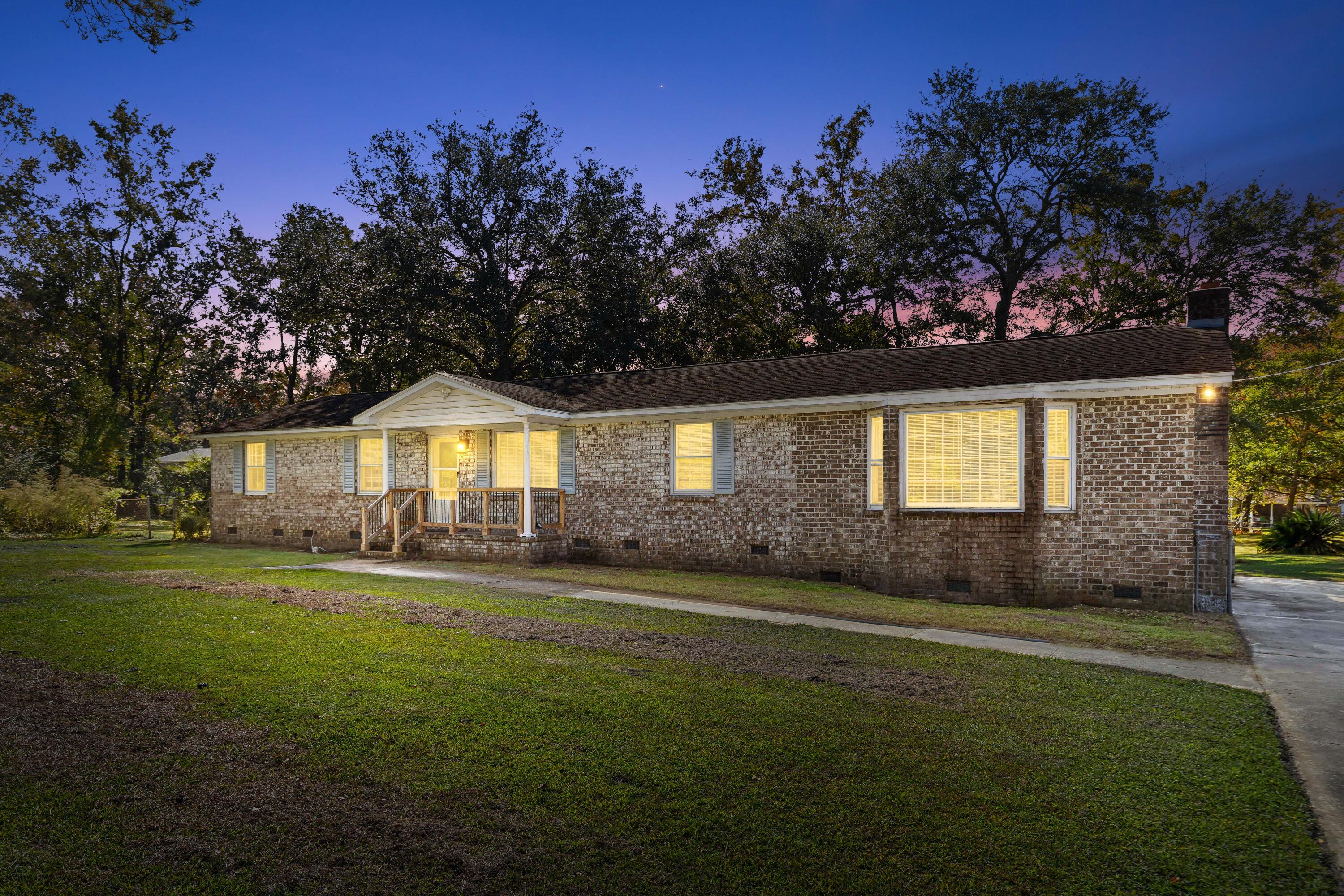 1944 Old Fort Avenue