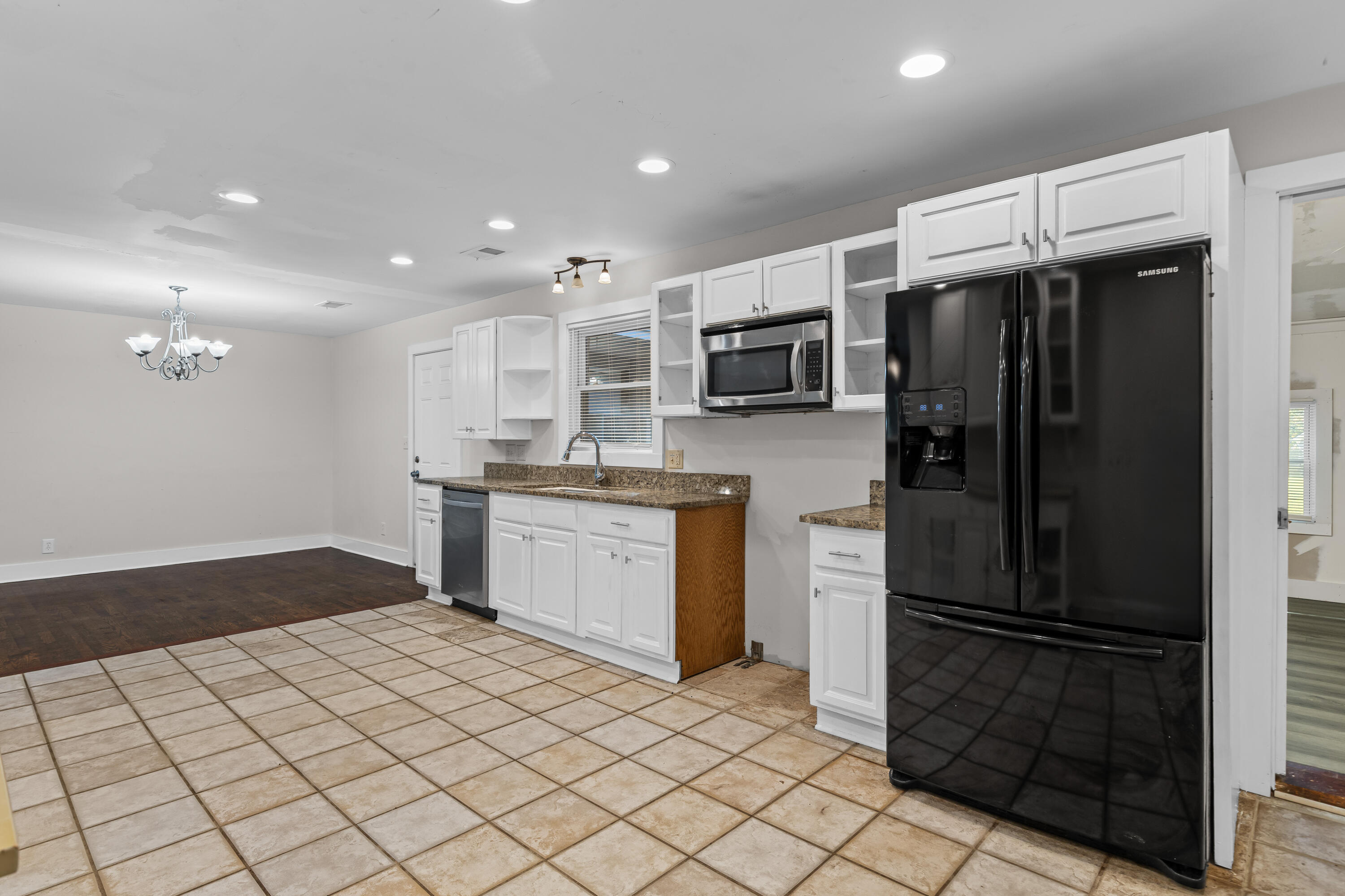 1944 Old Fort Avenue