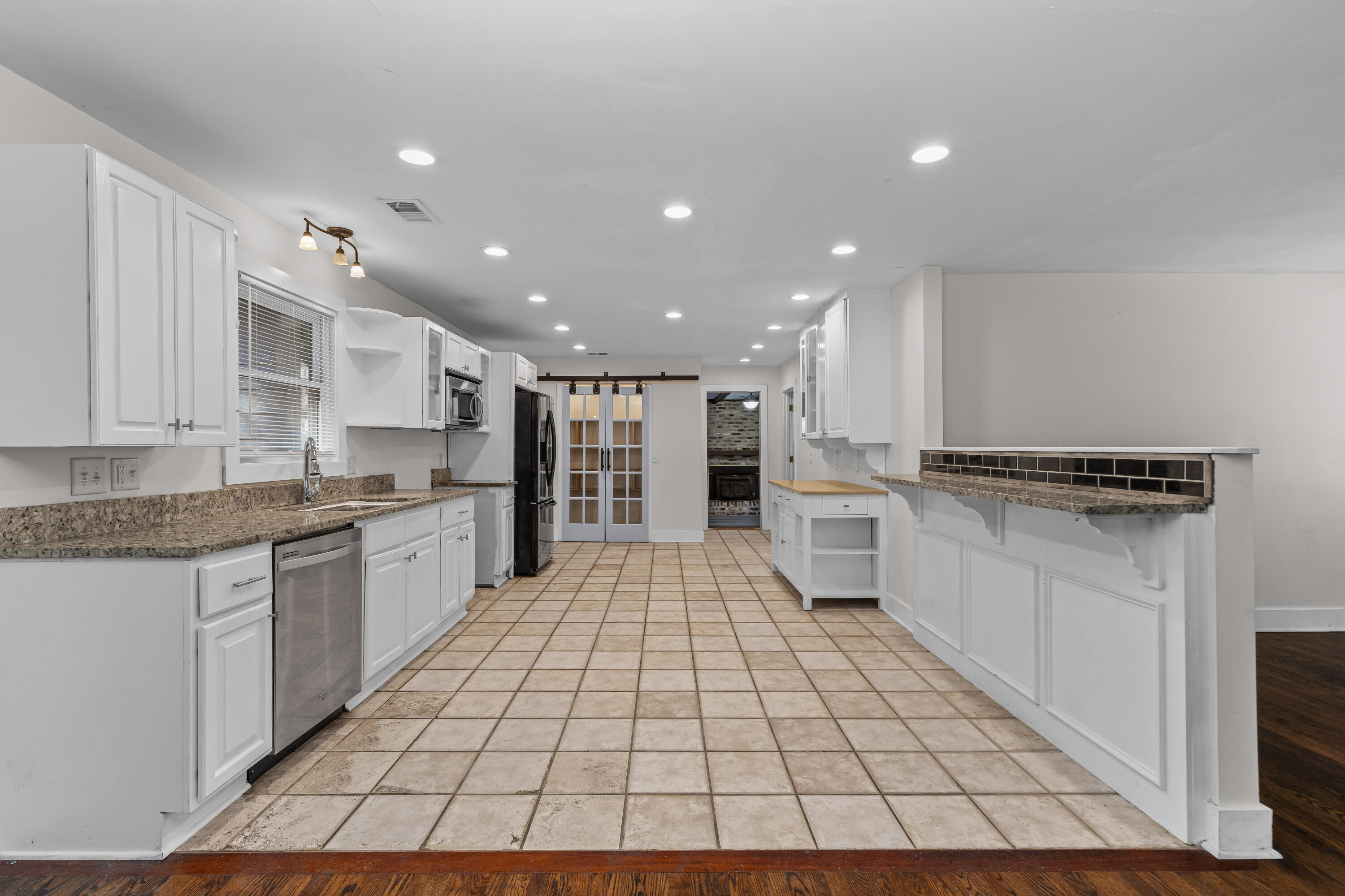 1944 Old Fort Avenue