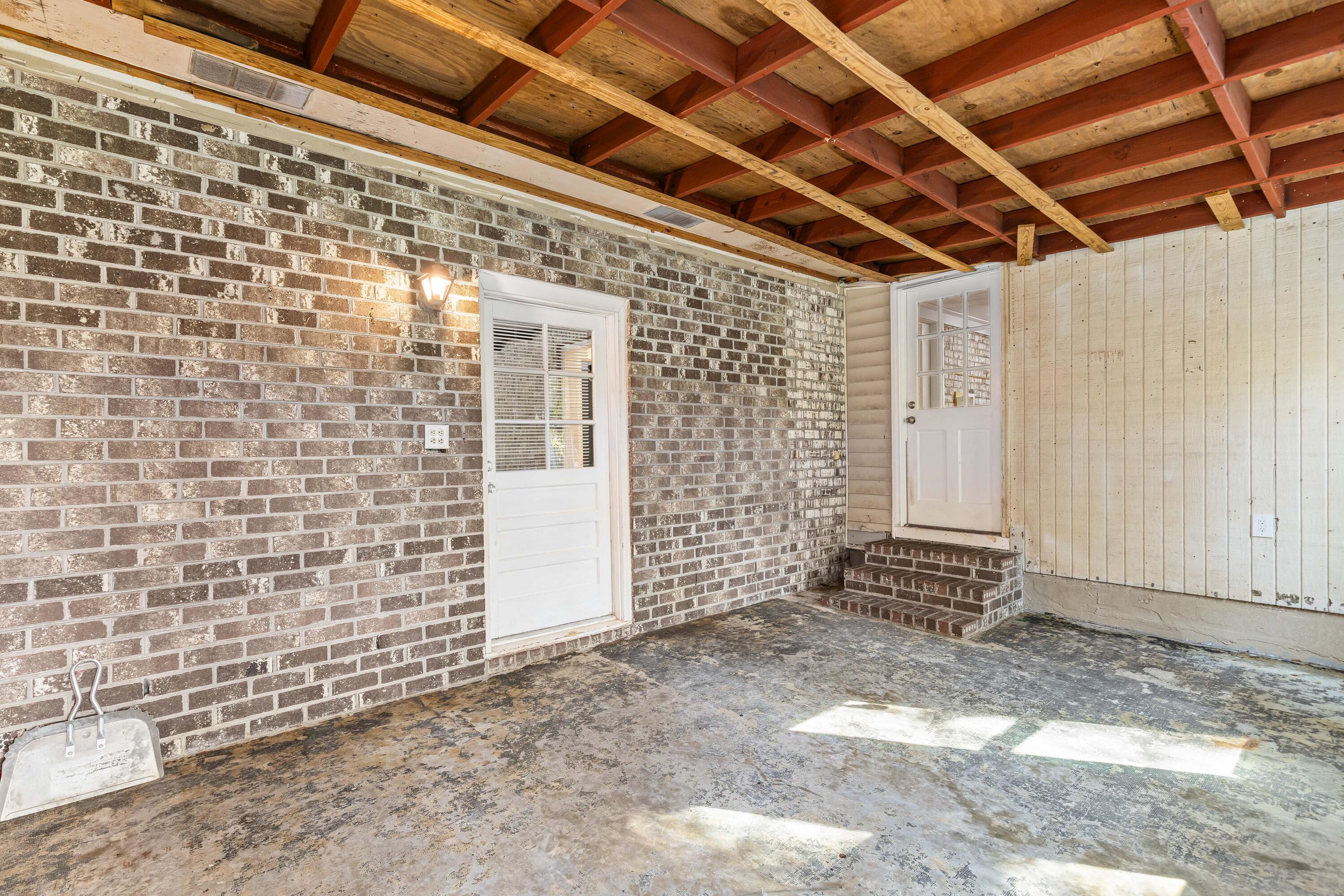 1944 Old Fort Avenue