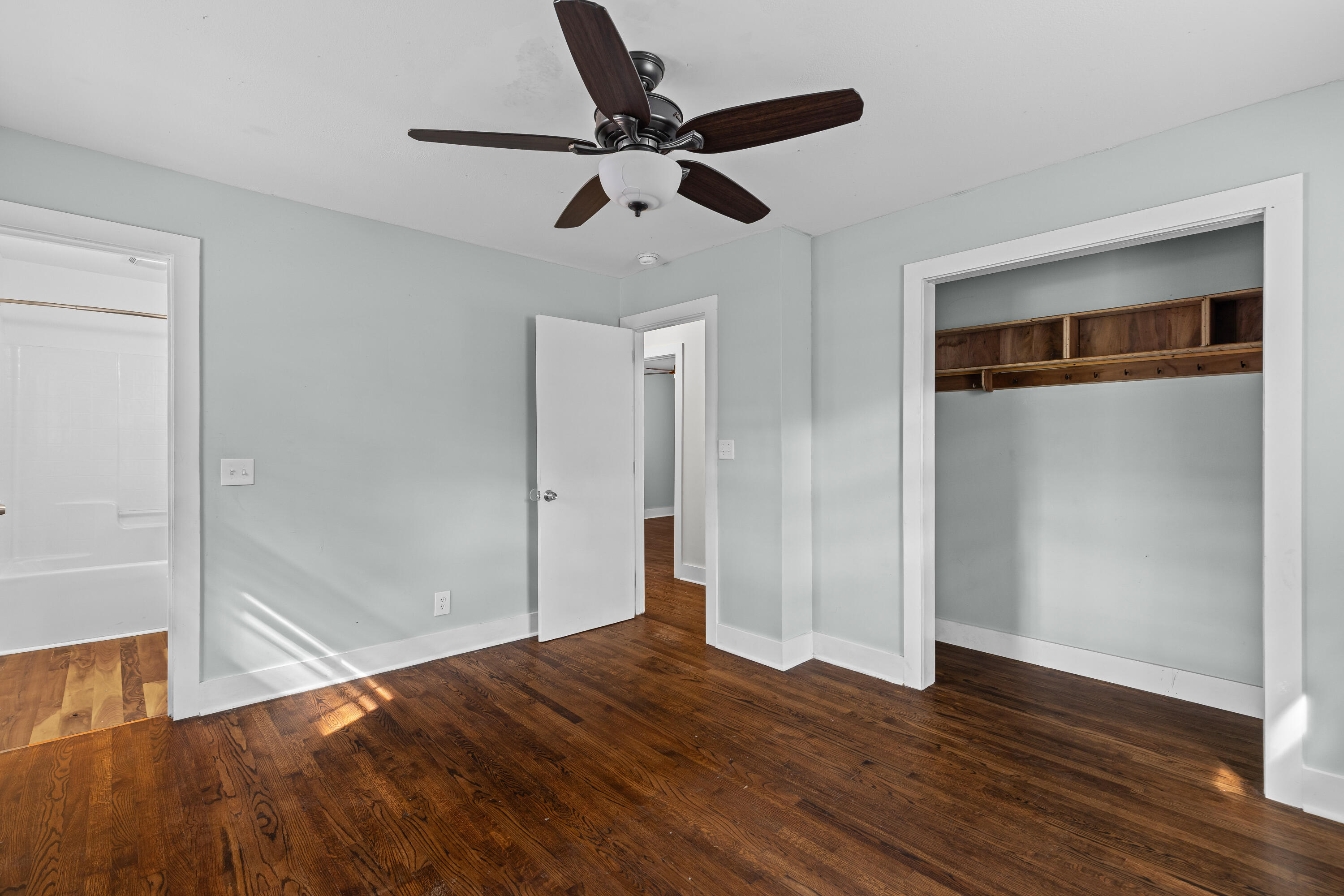 1944 Old Fort Avenue