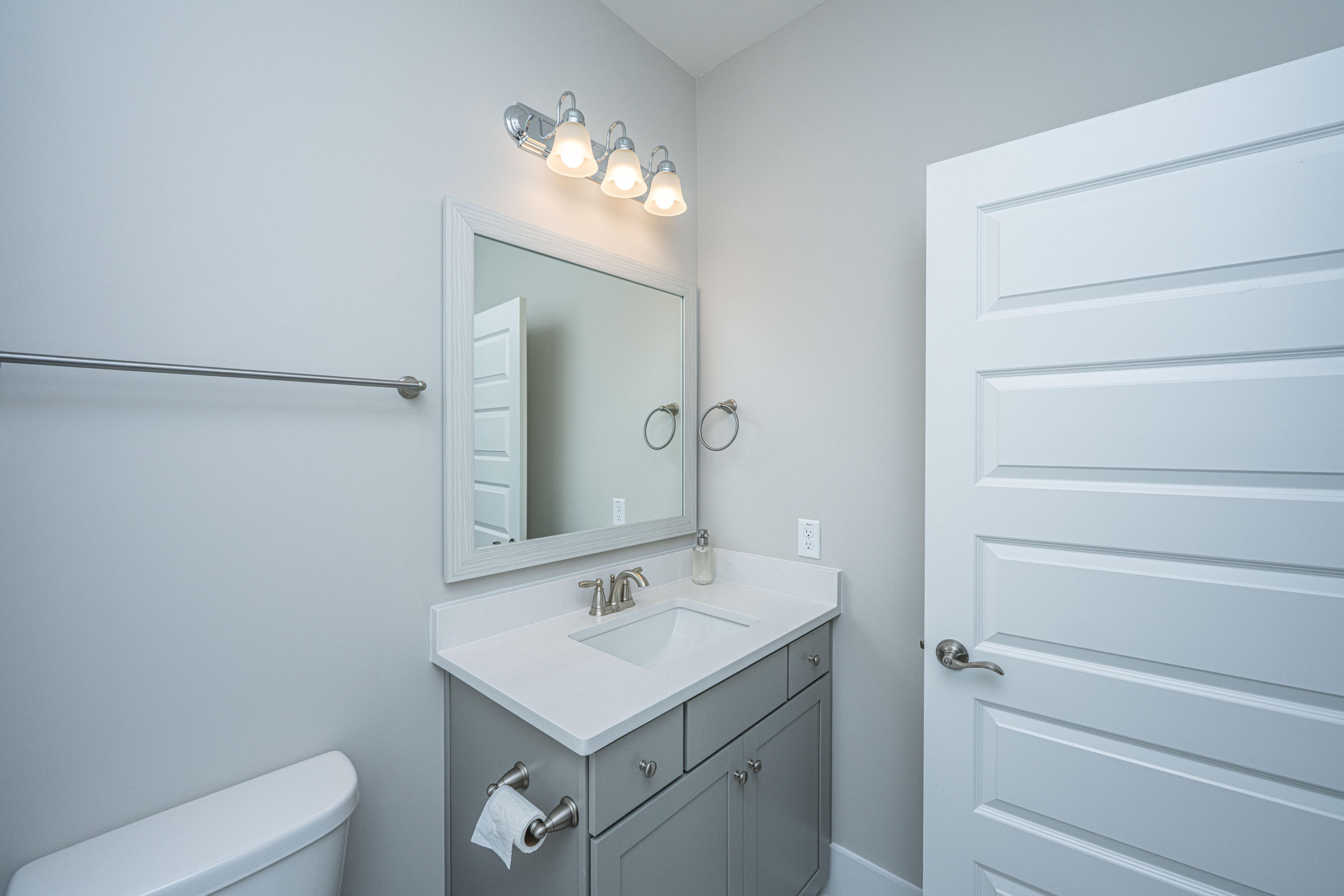 5073 Lady Bird Alley