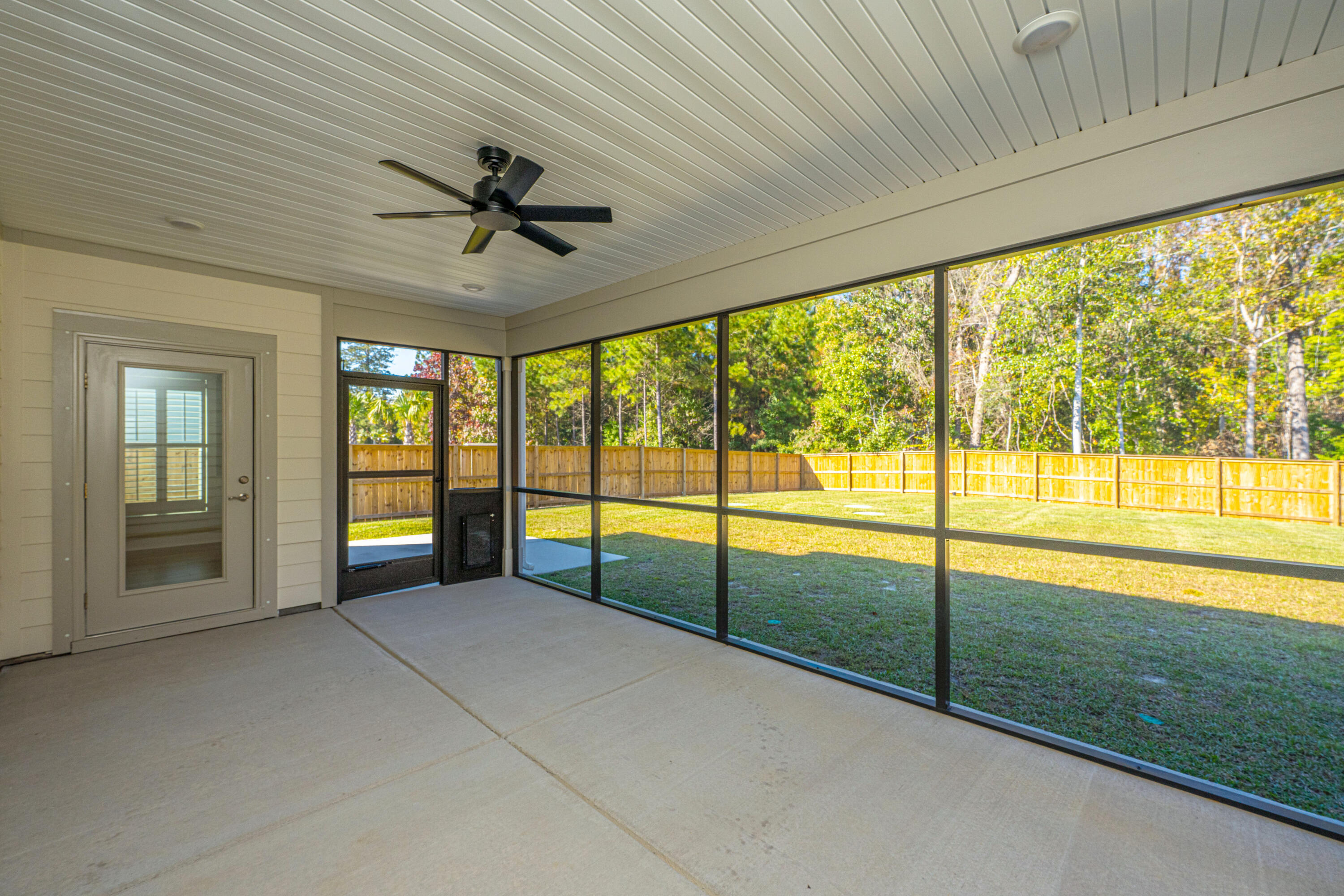 5073 Lady Bird Alley