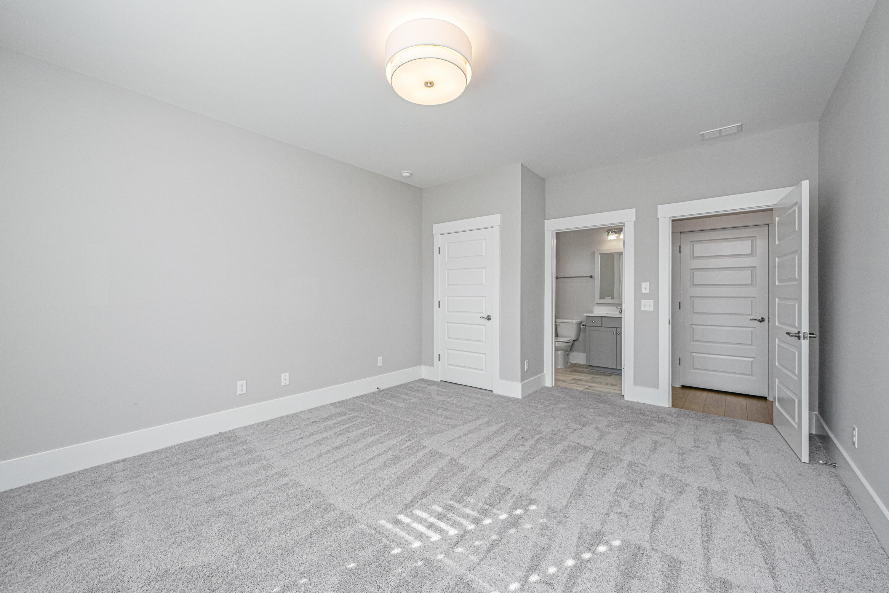 5073 Lady Bird Alley