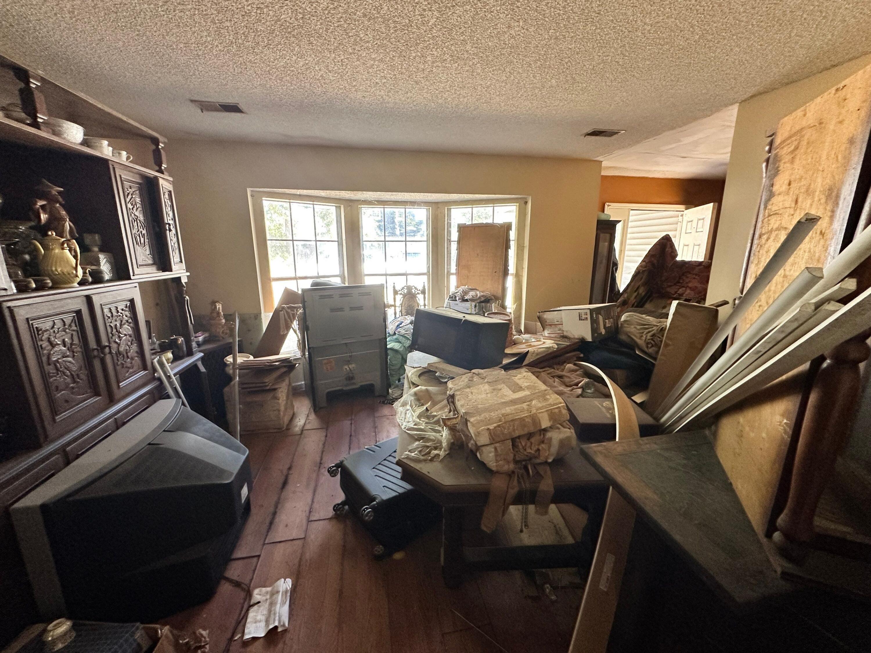 8423 Scotts Mill Drive