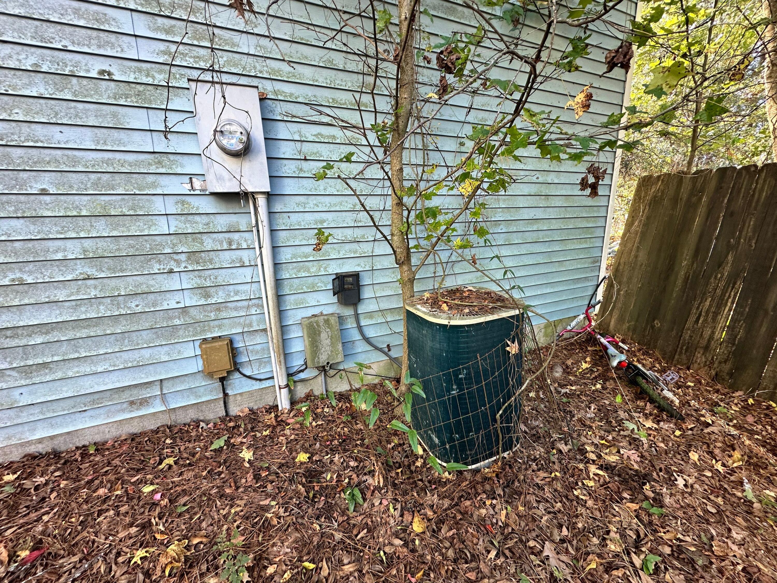 8423 Scotts Mill Drive