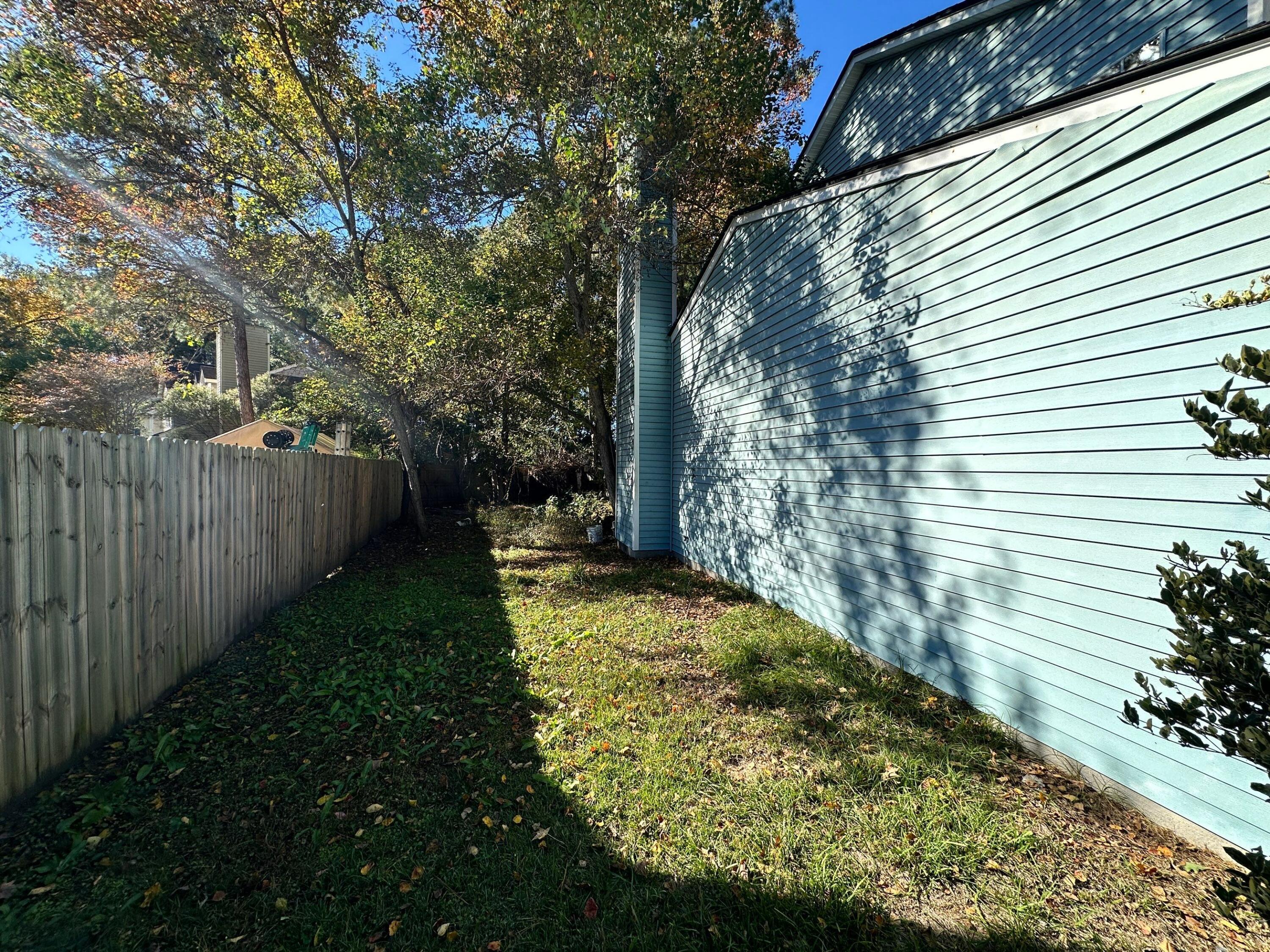 8423 Scotts Mill Drive