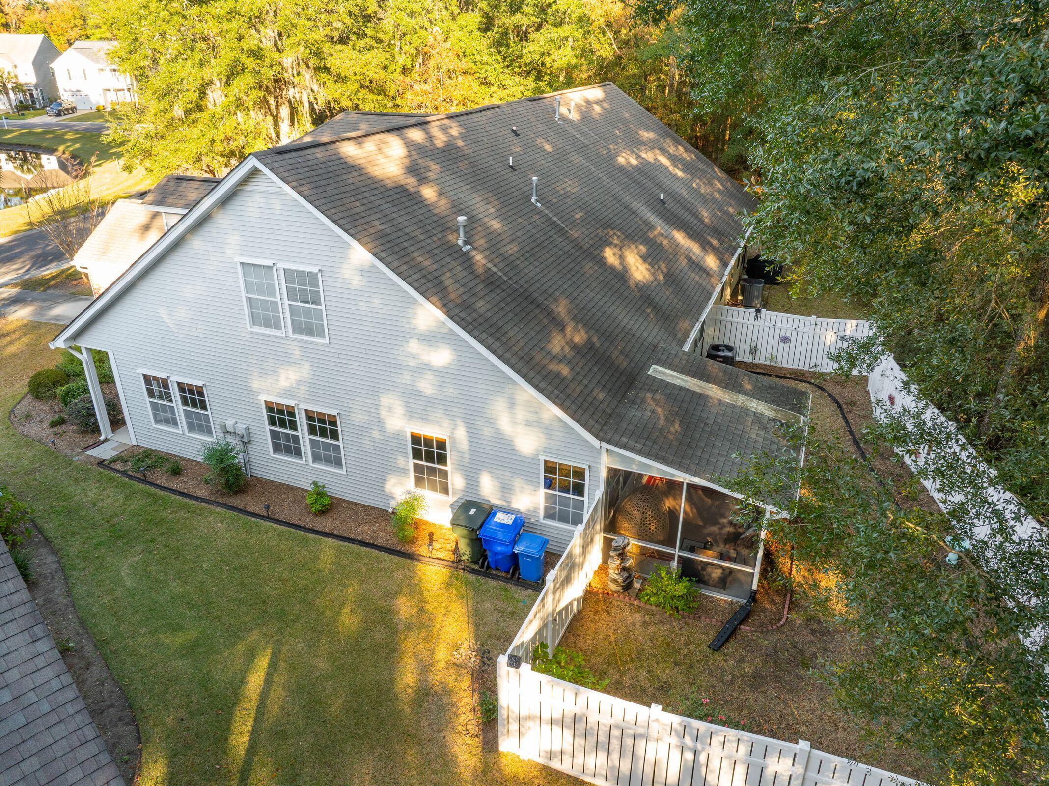 1652 Saint Johns Parrish Way