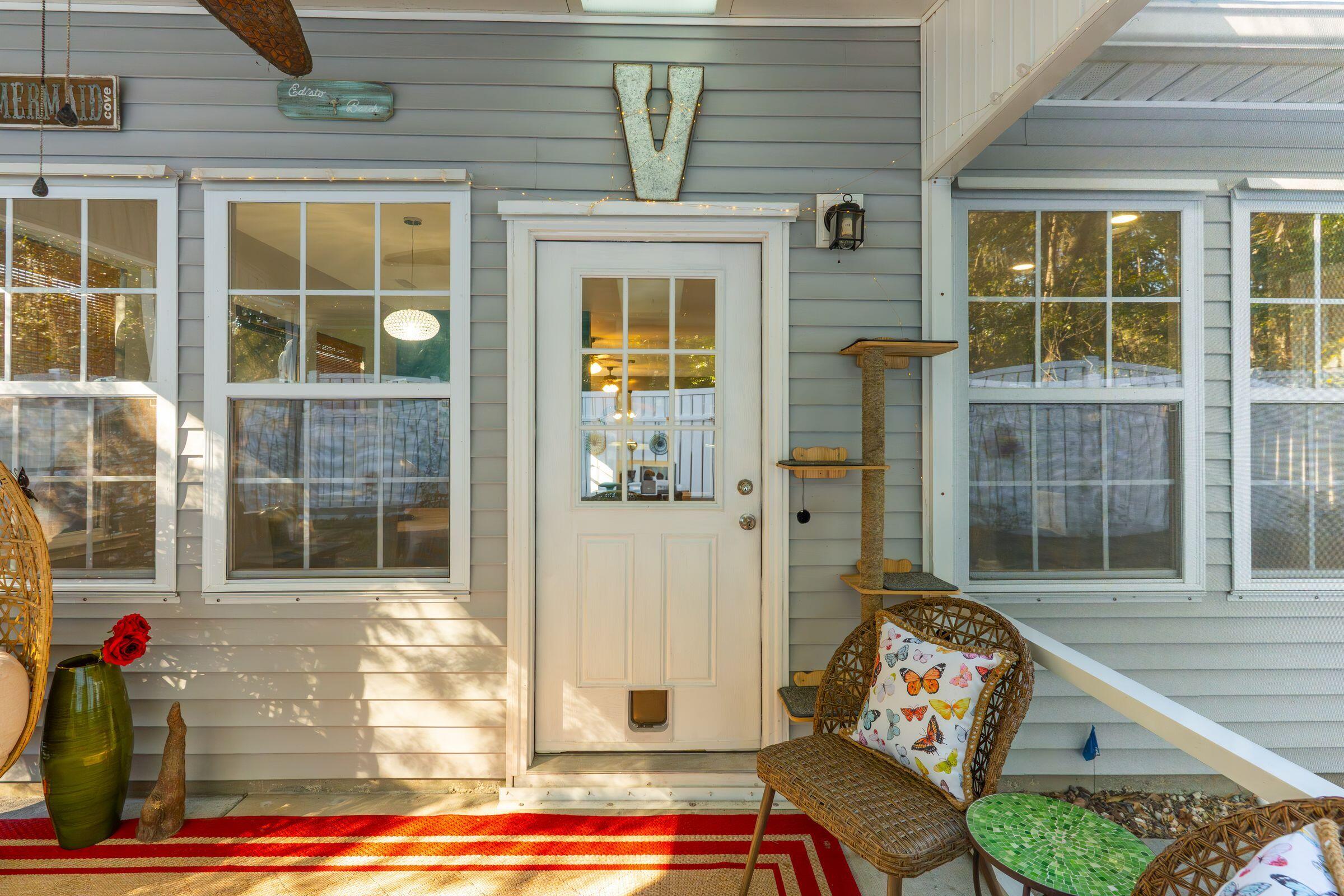 1652 Saint Johns Parrish Way