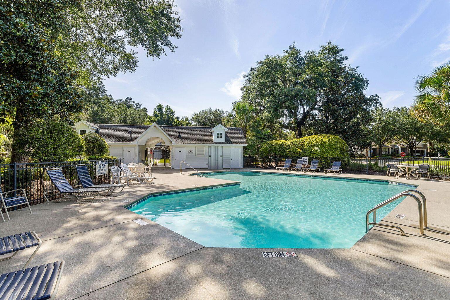 1652 Saint Johns Parrish Way