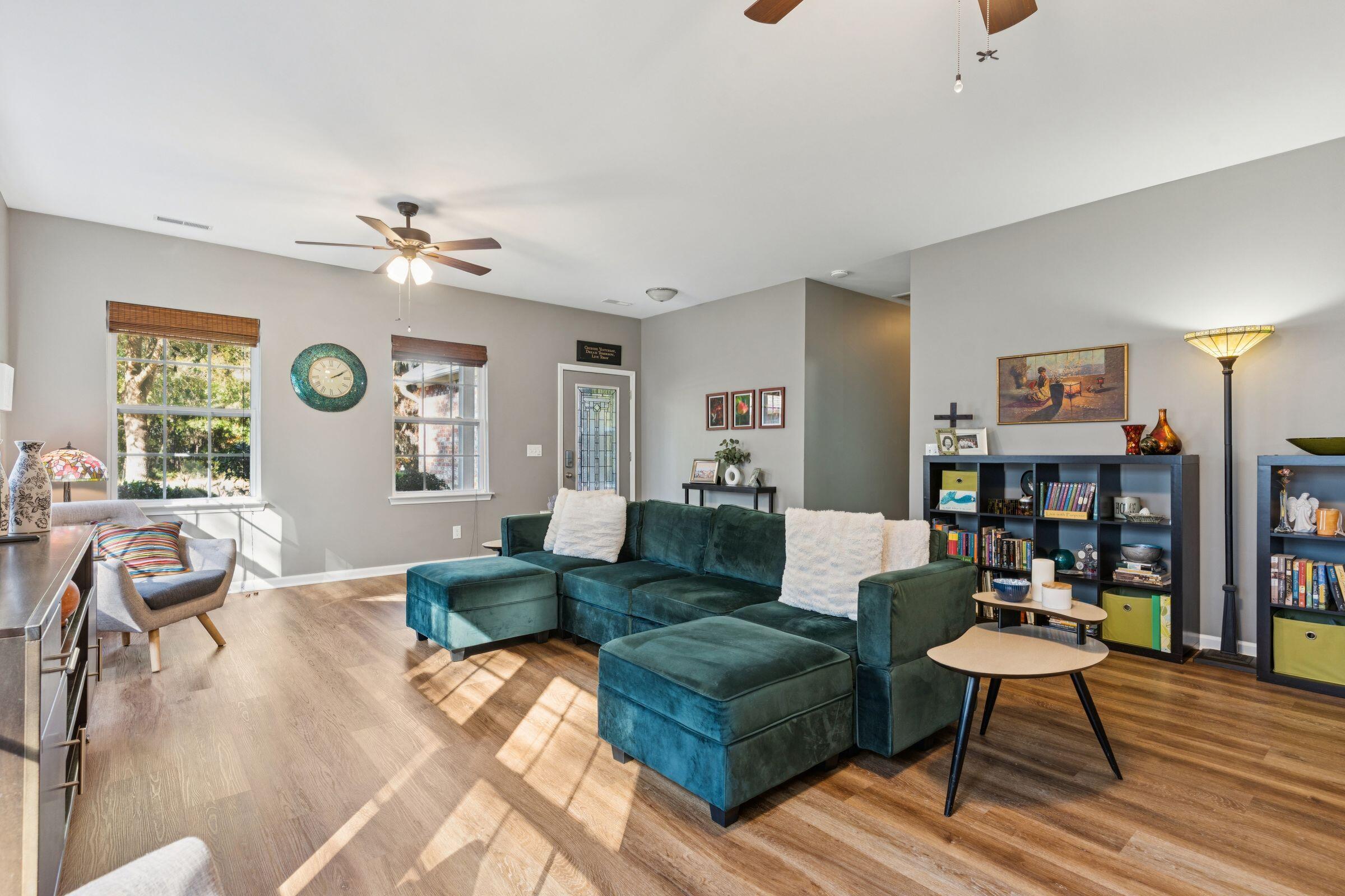 1652 Saint Johns Parrish Way