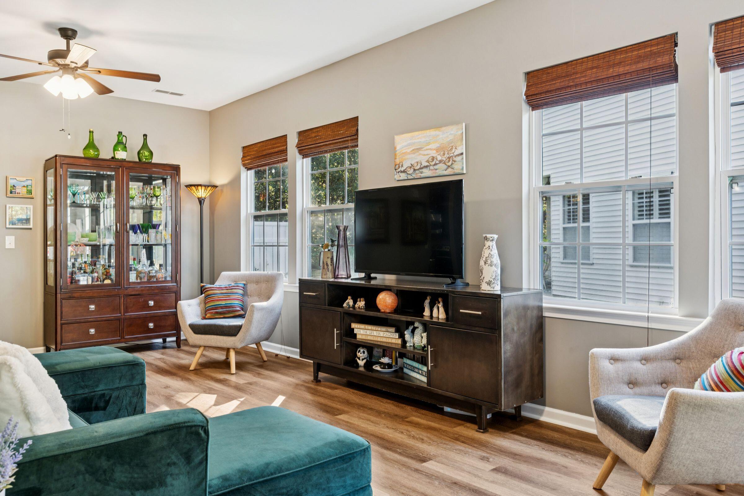 1652 Saint Johns Parrish Way