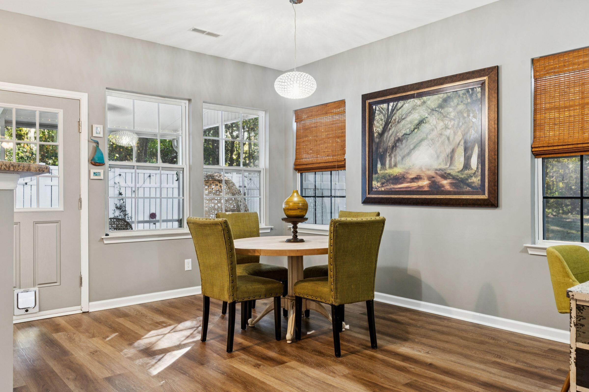 1652 Saint Johns Parrish Way