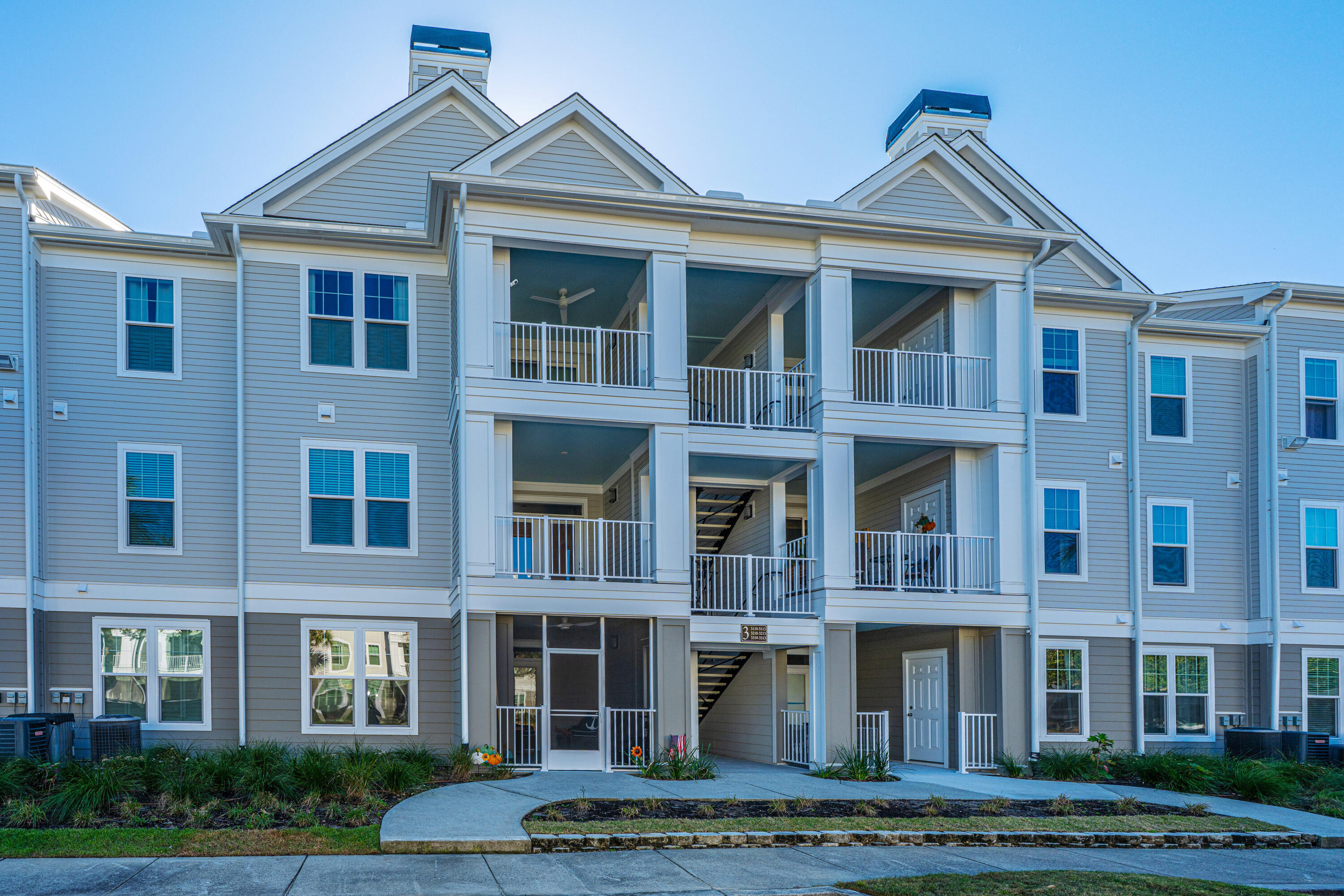 130 River Landing Drive # 3113