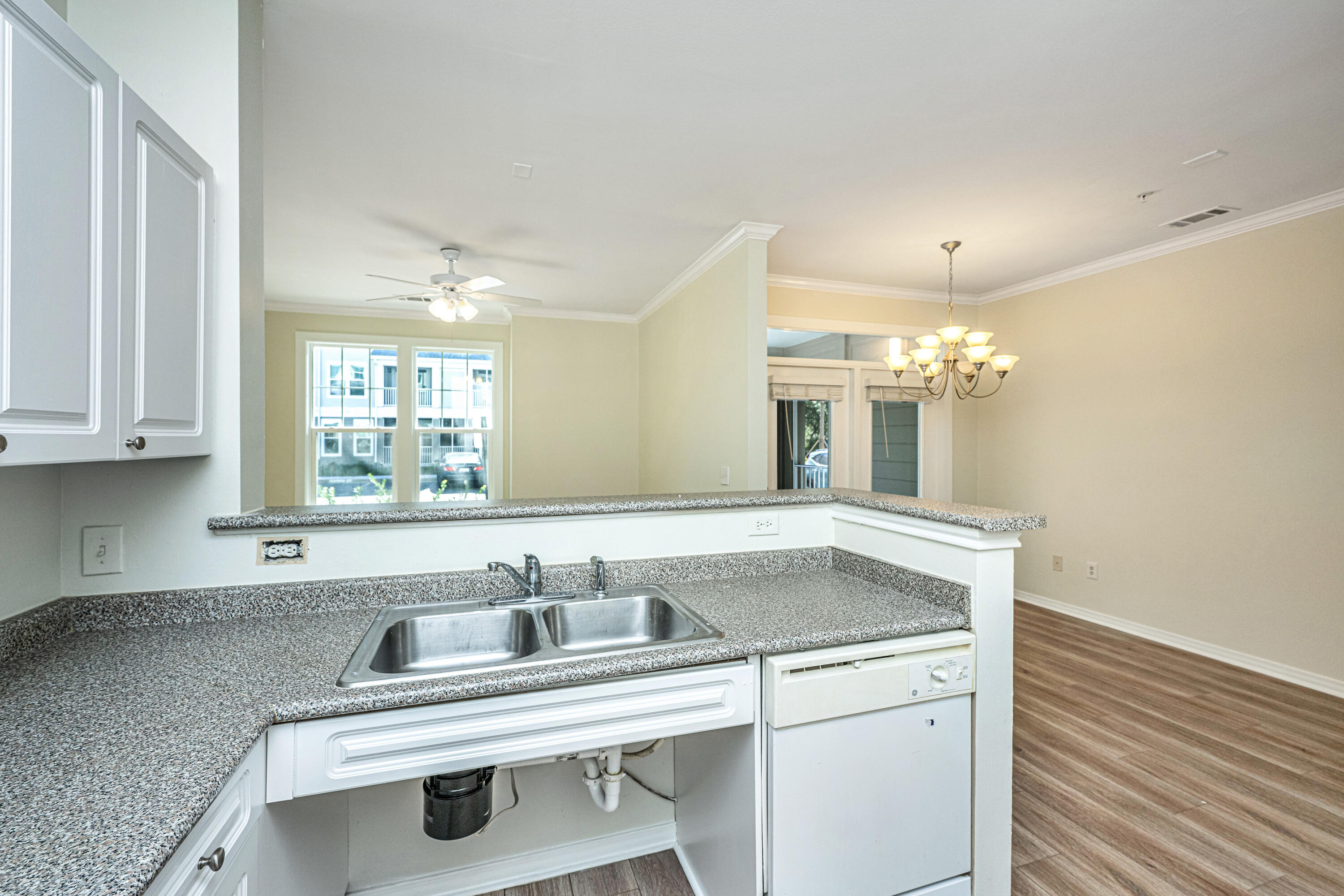 130 River Landing Drive # 3113