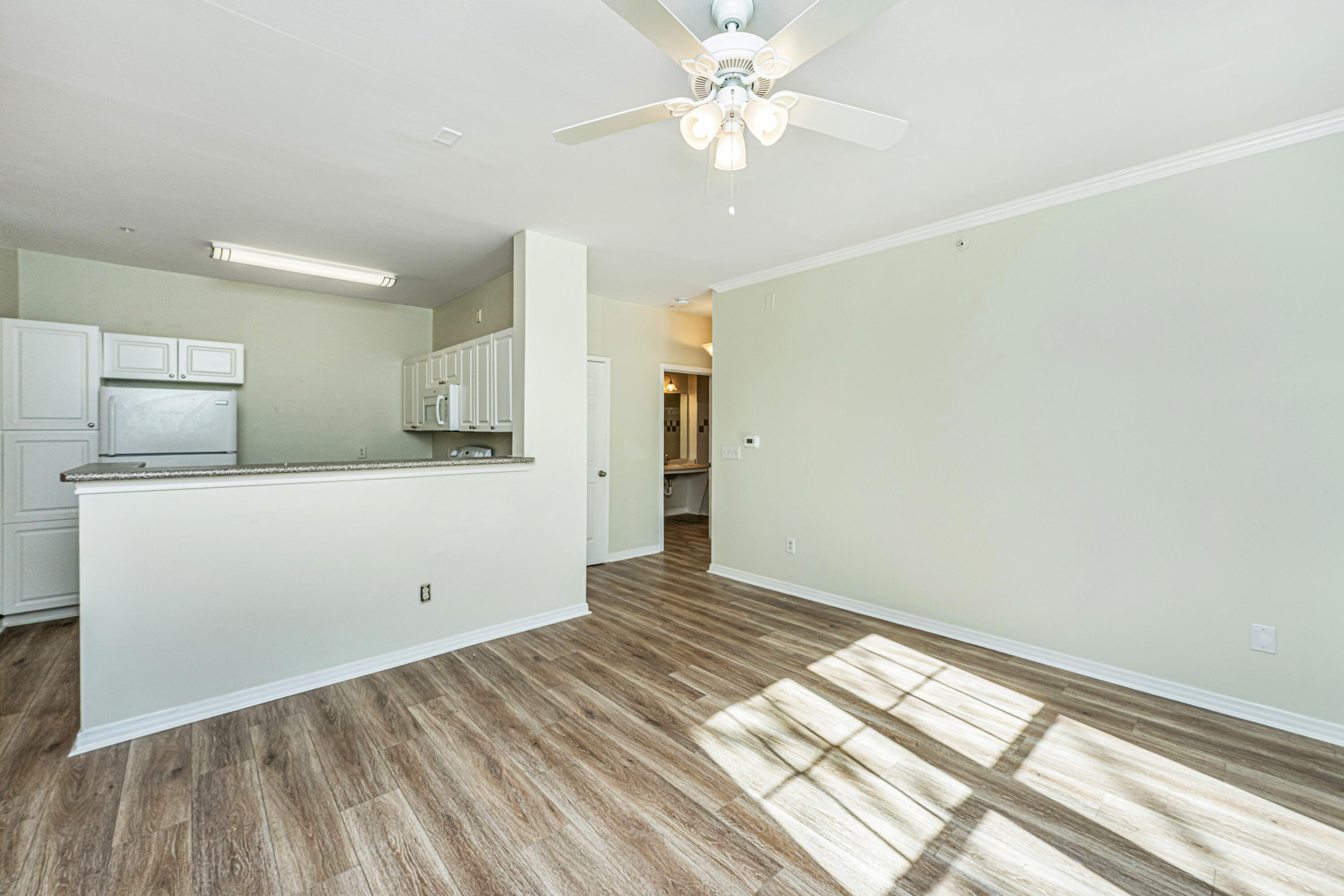 130 River Landing Drive # 3113