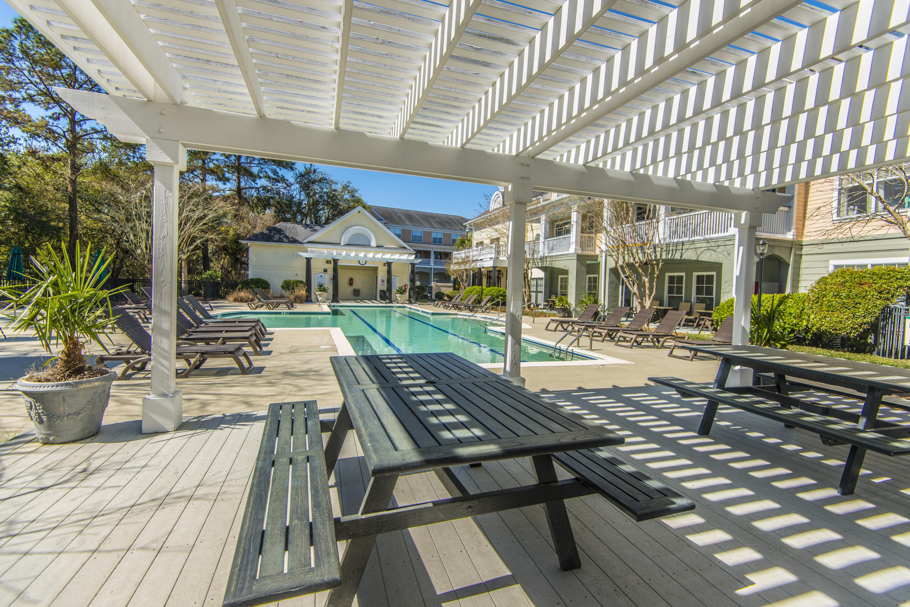 130 River Landing Drive # 3113