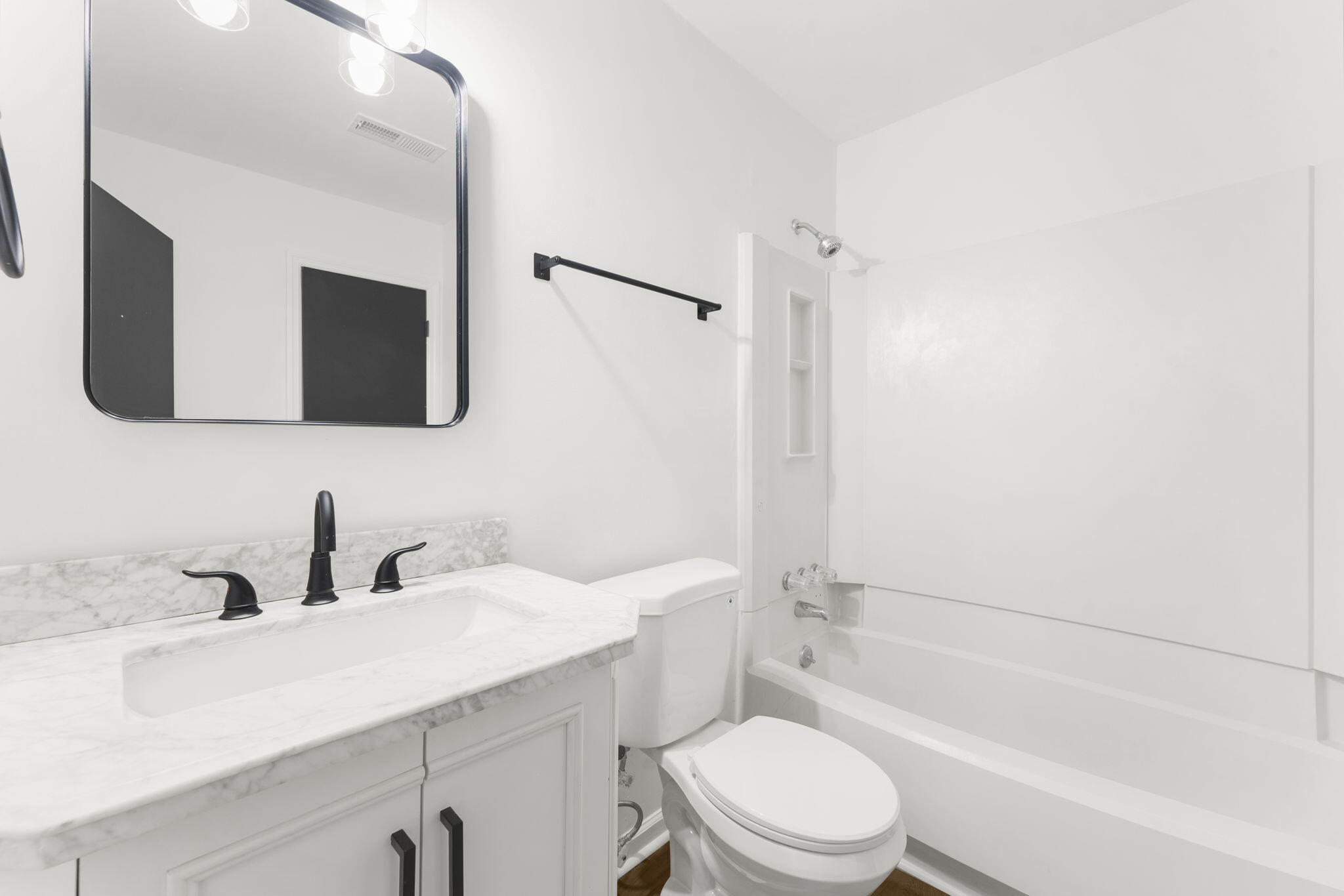 182 Dorchester Manor Boulevard Unit: A&B