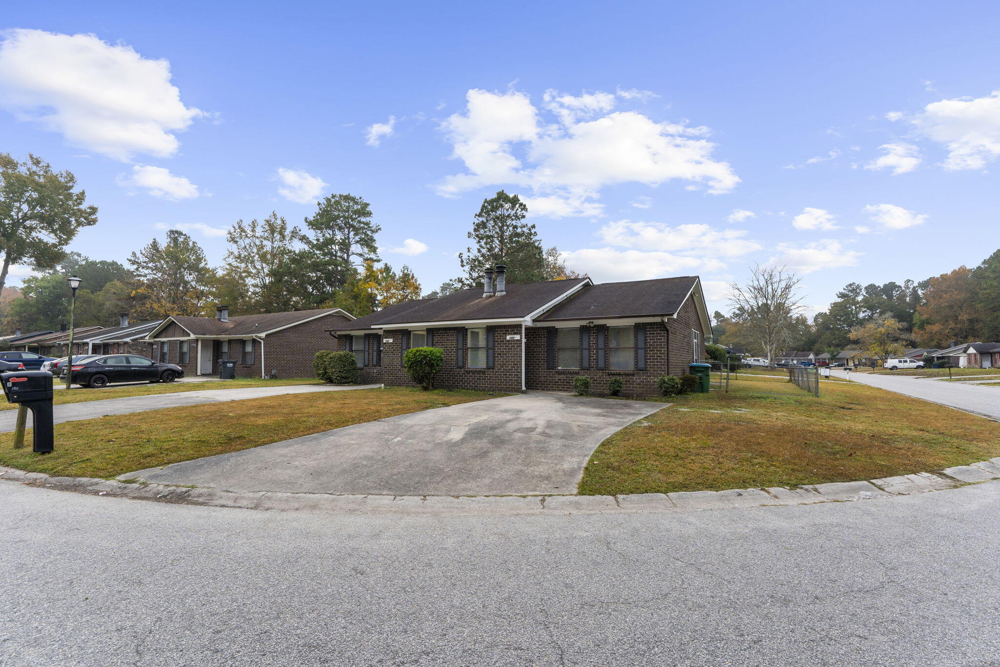 182 Dorchester Manor Boulevard Unit: A&B