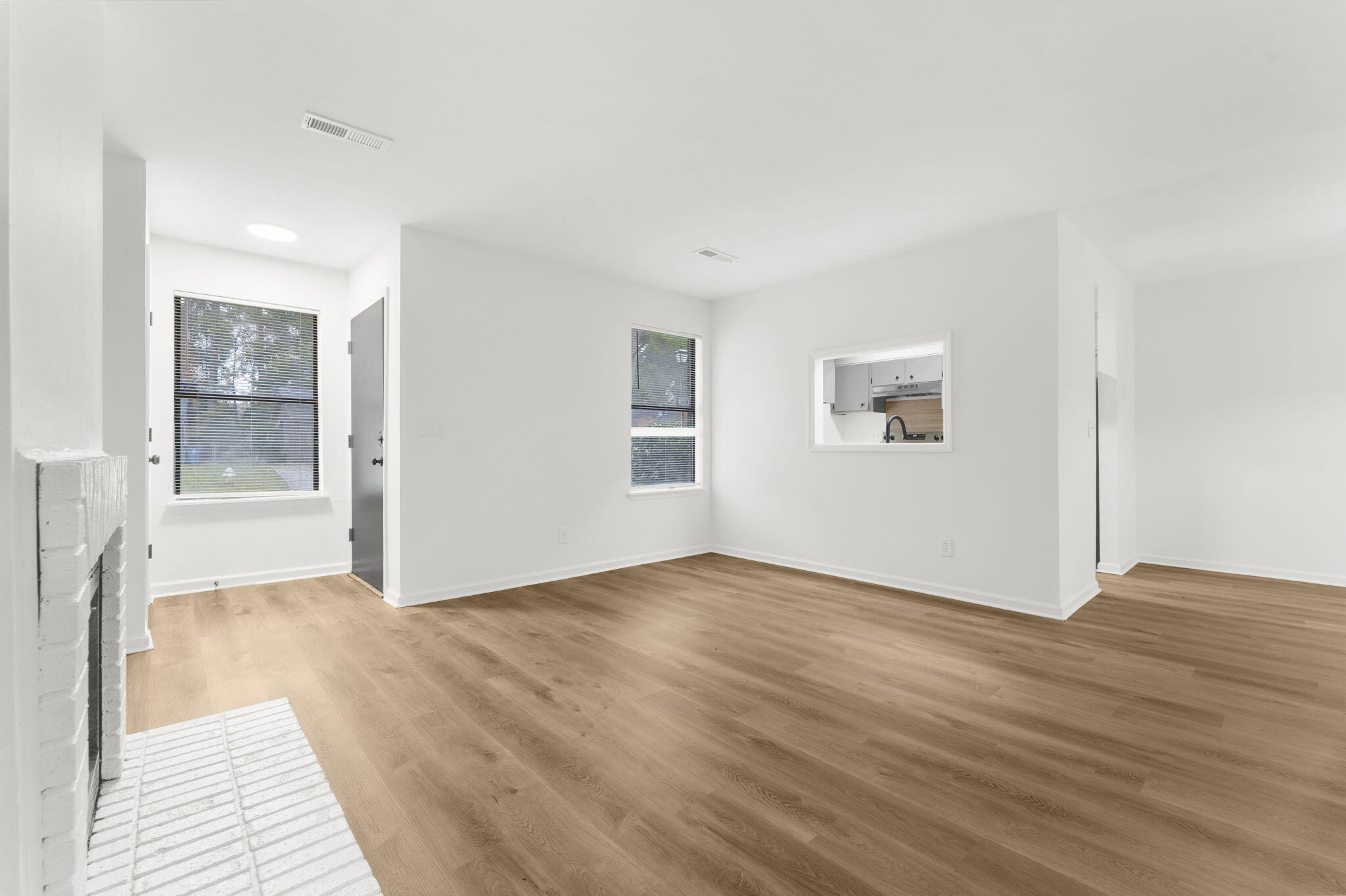 182 Dorchester Manor Boulevard Unit: A&B