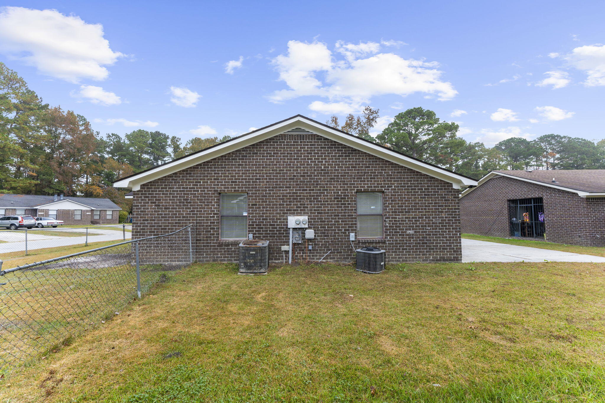 182 Dorchester Manor Boulevard Unit: A&B