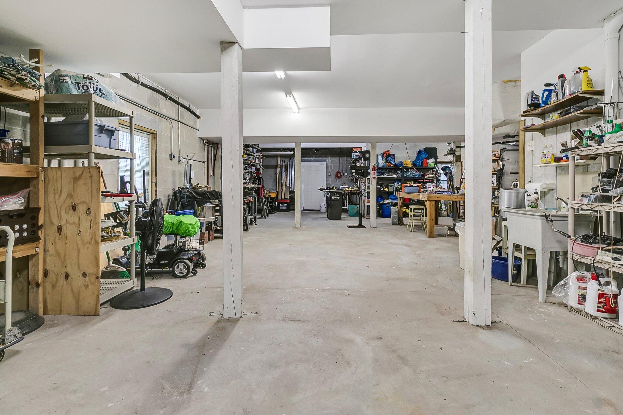 4702 Blockhouse Lane