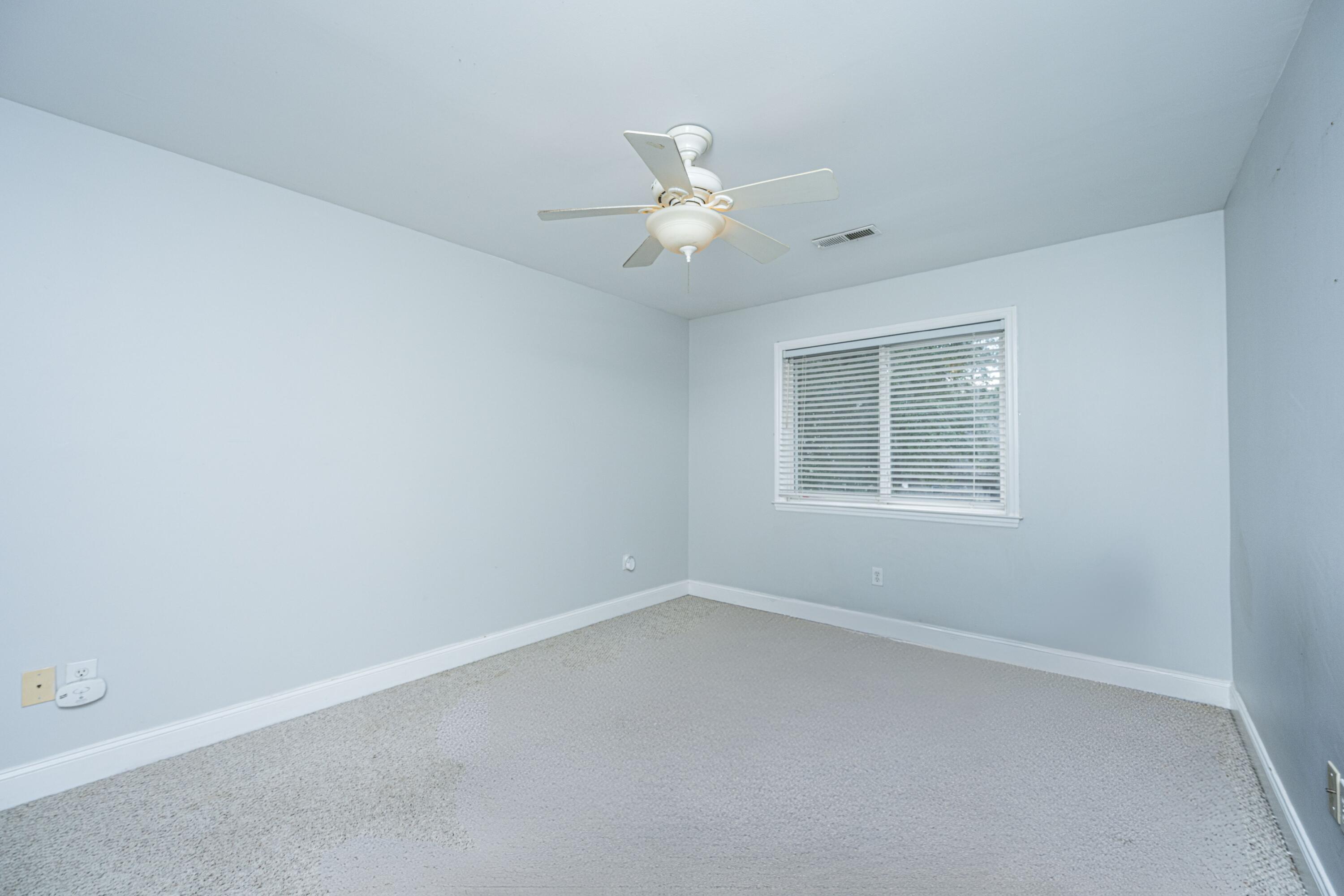 940 E Estates Boulevard # 3g