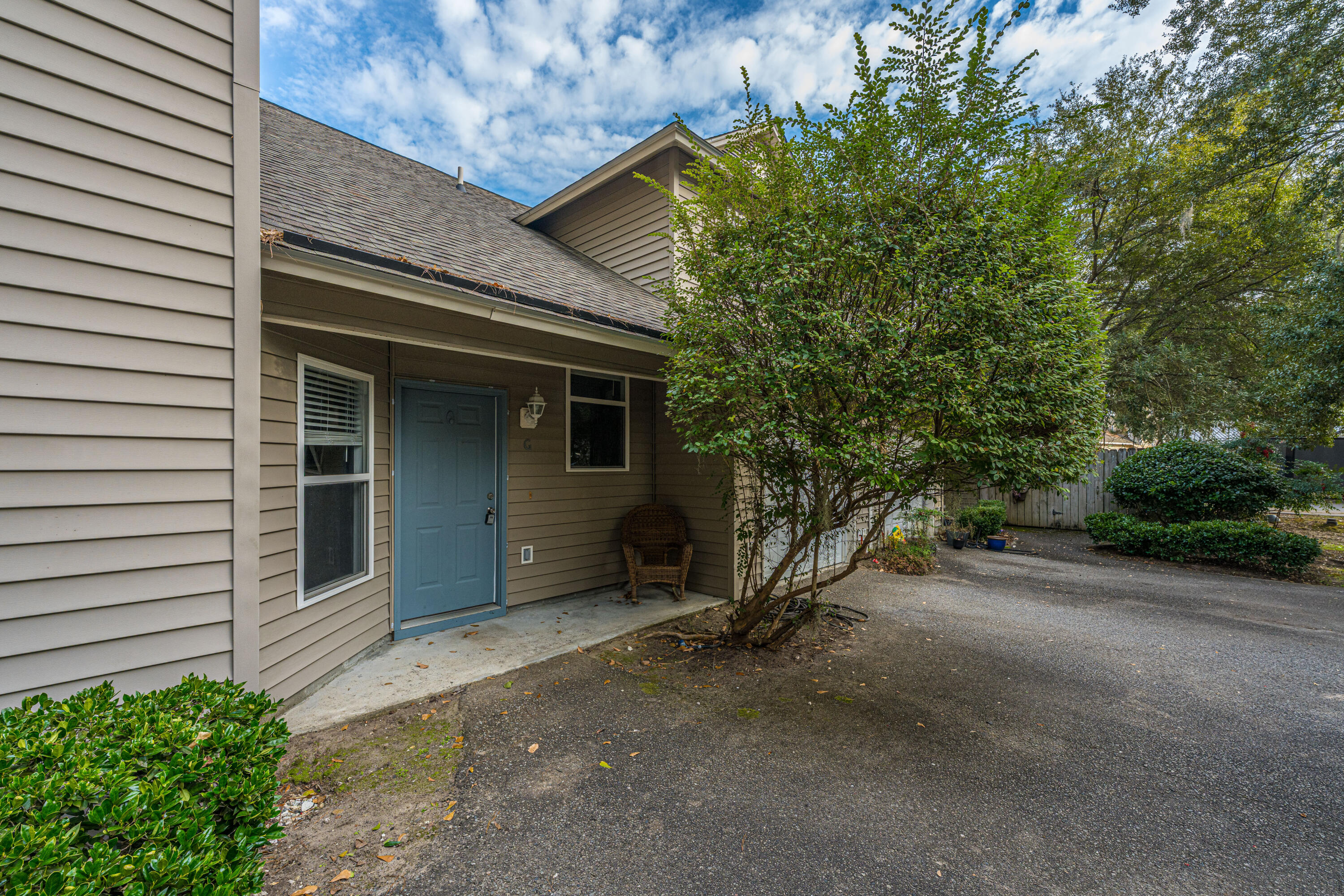 940 E Estates Boulevard # 3g