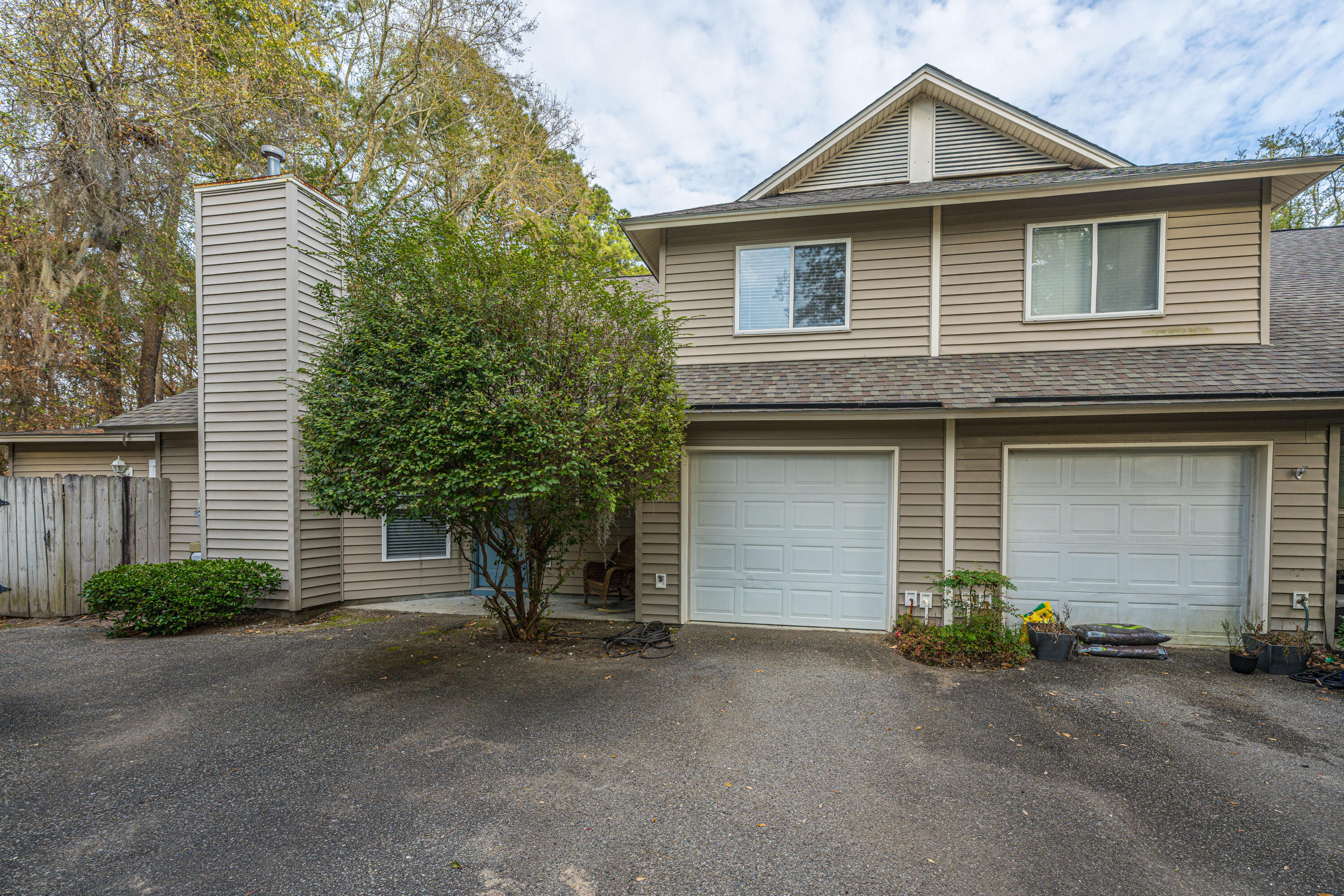 940 E Estates Boulevard # 3g