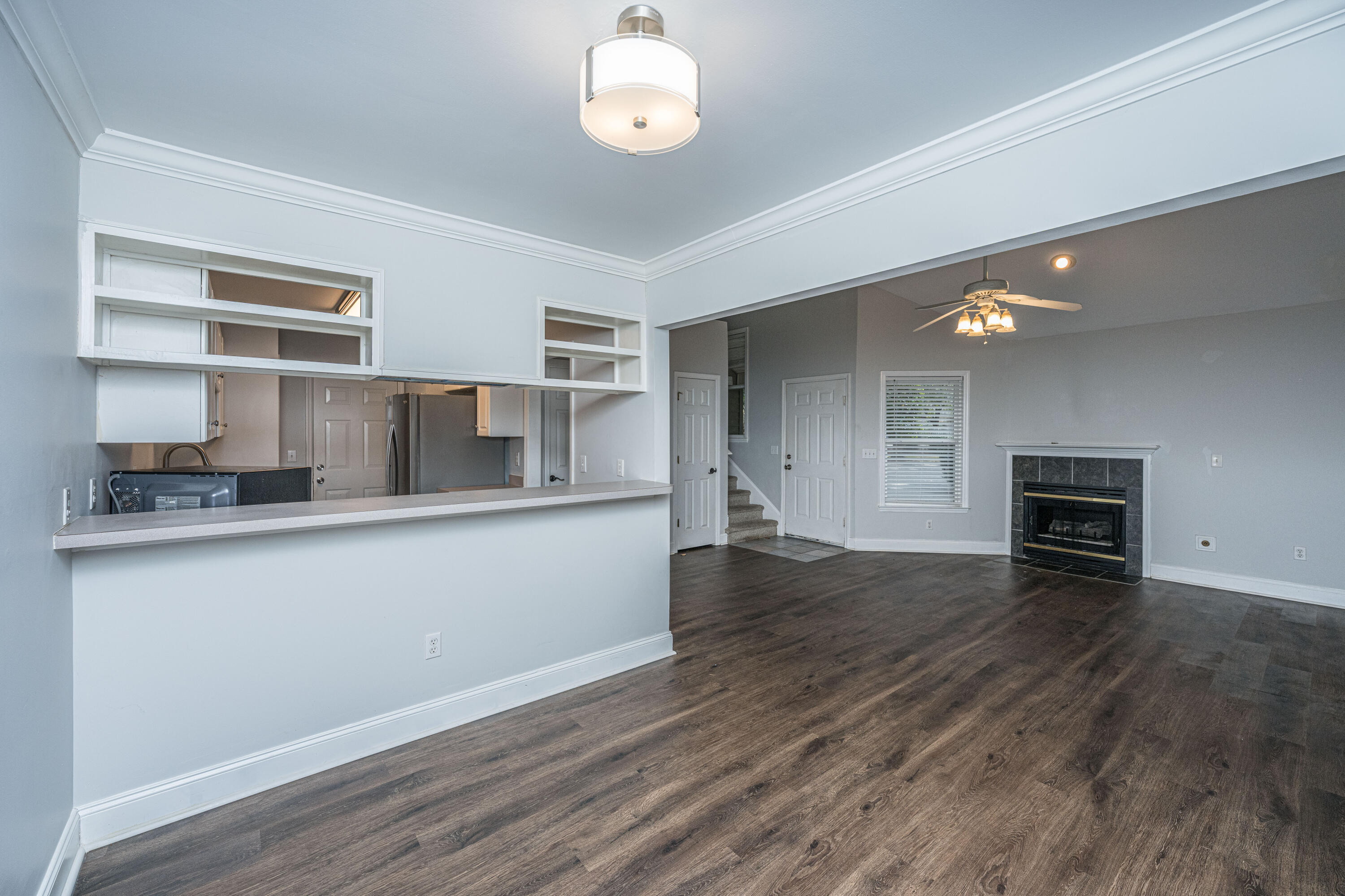 940 E Estates Boulevard # 3g