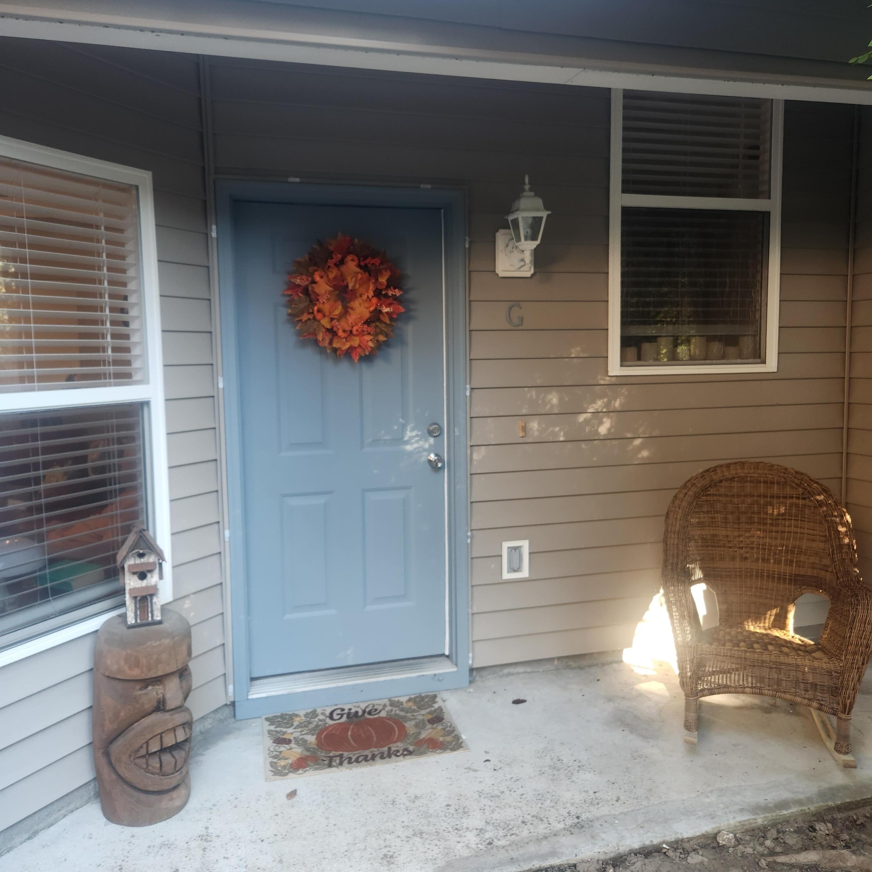 940 E Estates Boulevard # 3g