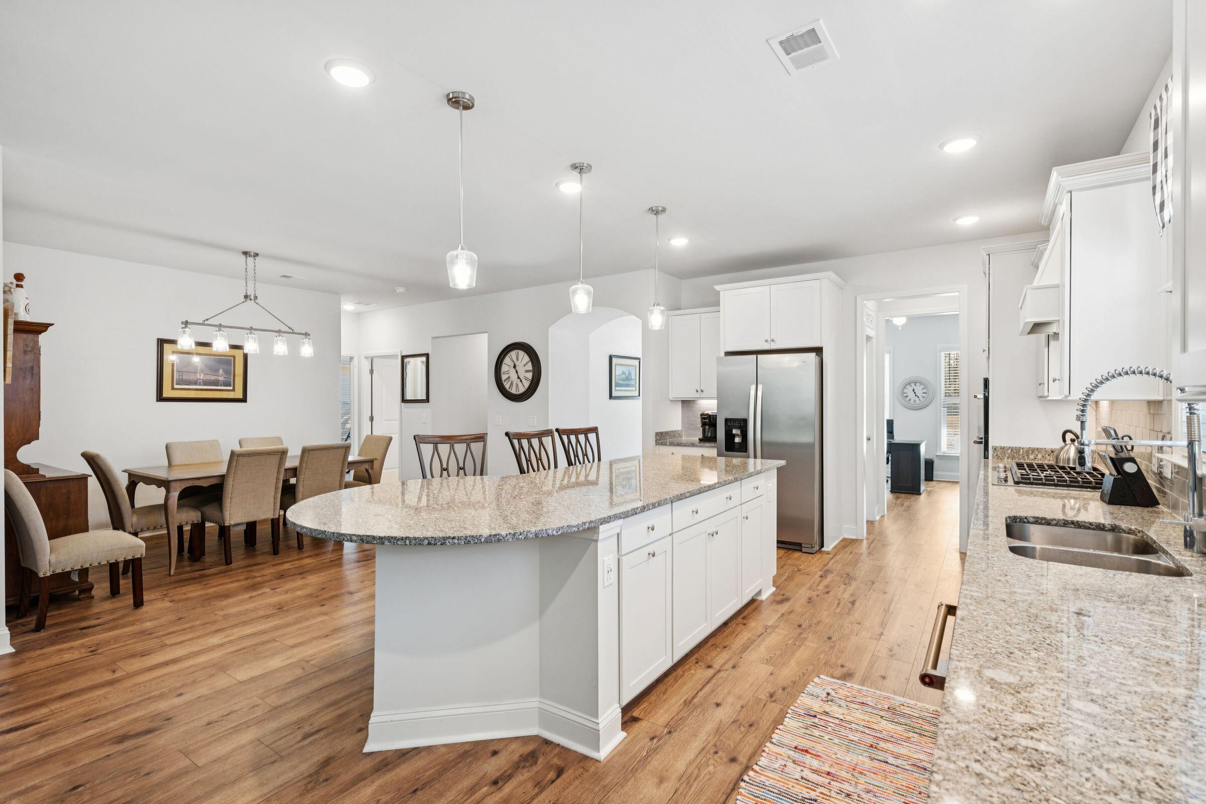 5033 Lady Bird Alley