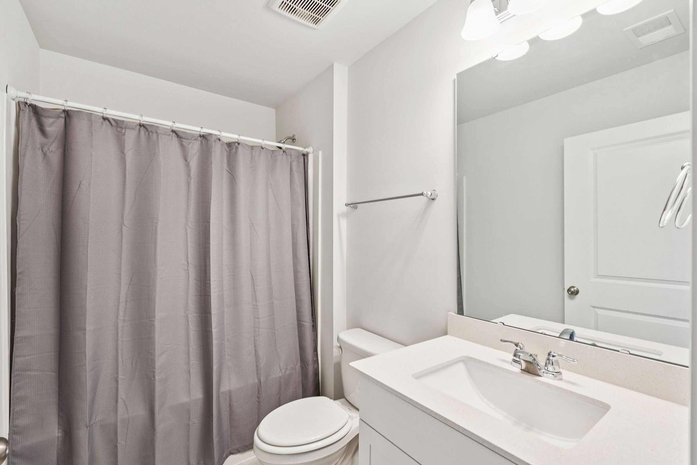 5033 Lady Bird Alley