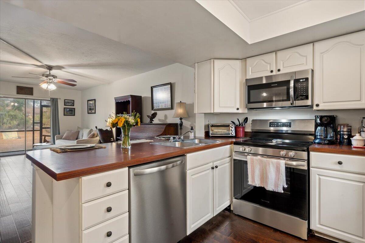 2901 Dove Haven Court # A Unit: 201-A