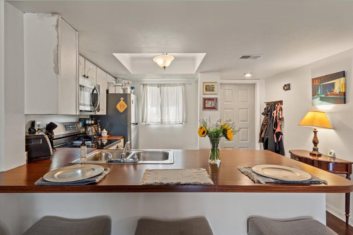 2901 Dove Haven Court # A Unit: 201-A