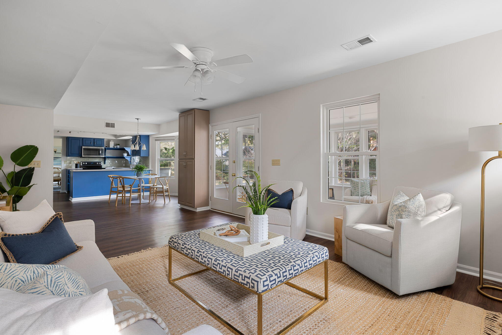 1490 Diamond Boulevard