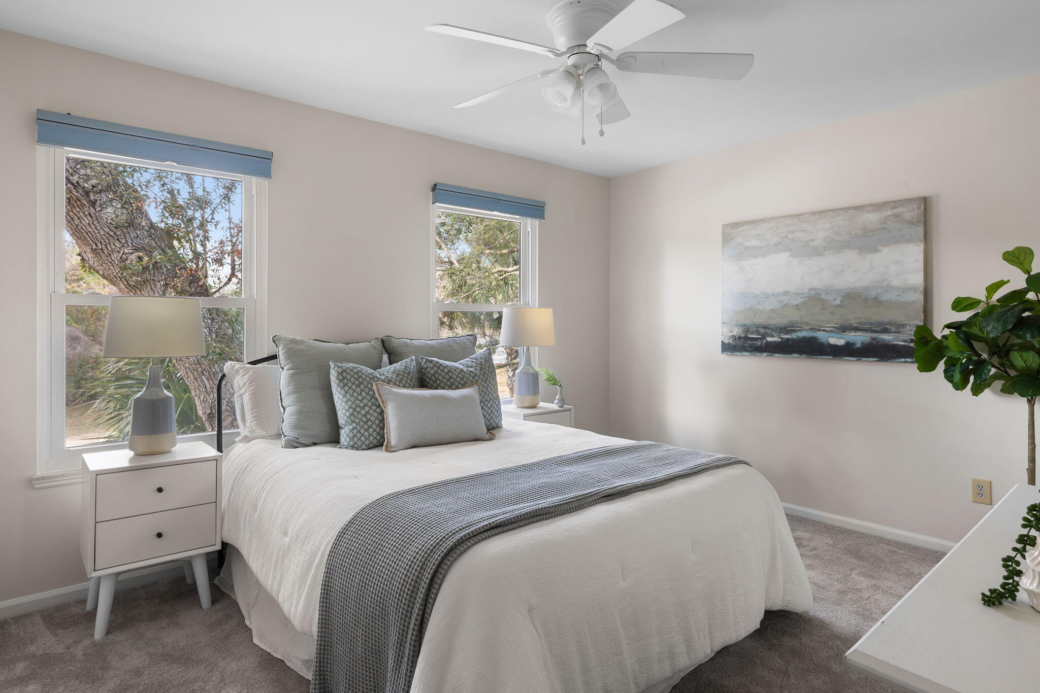 1490 Diamond Boulevard